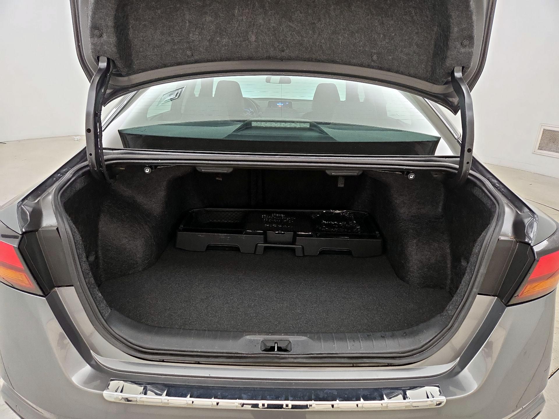 Thumbnail: 2023 Nissan Altima - 20