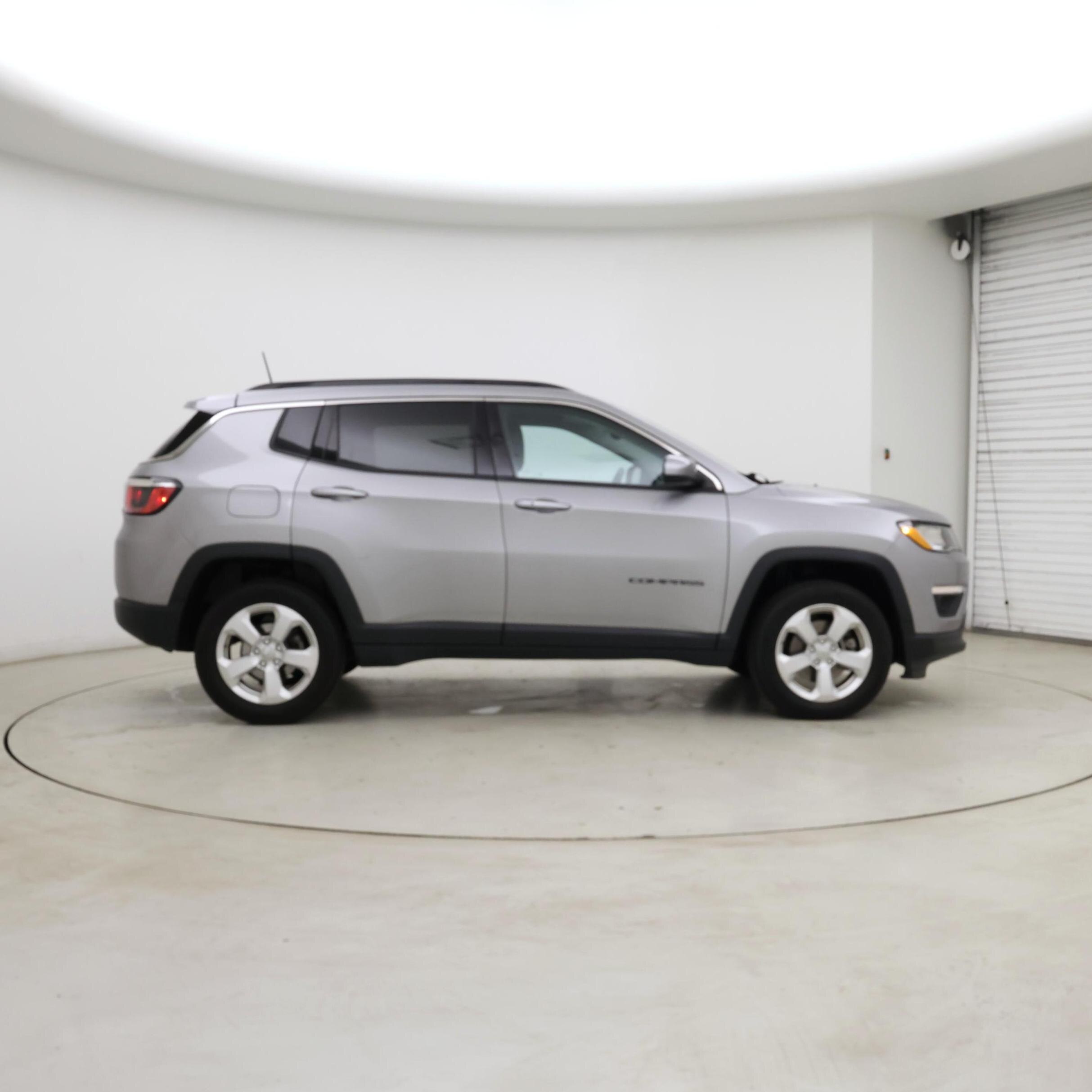 Thumbnail: 2020 Jeep Compass - 7