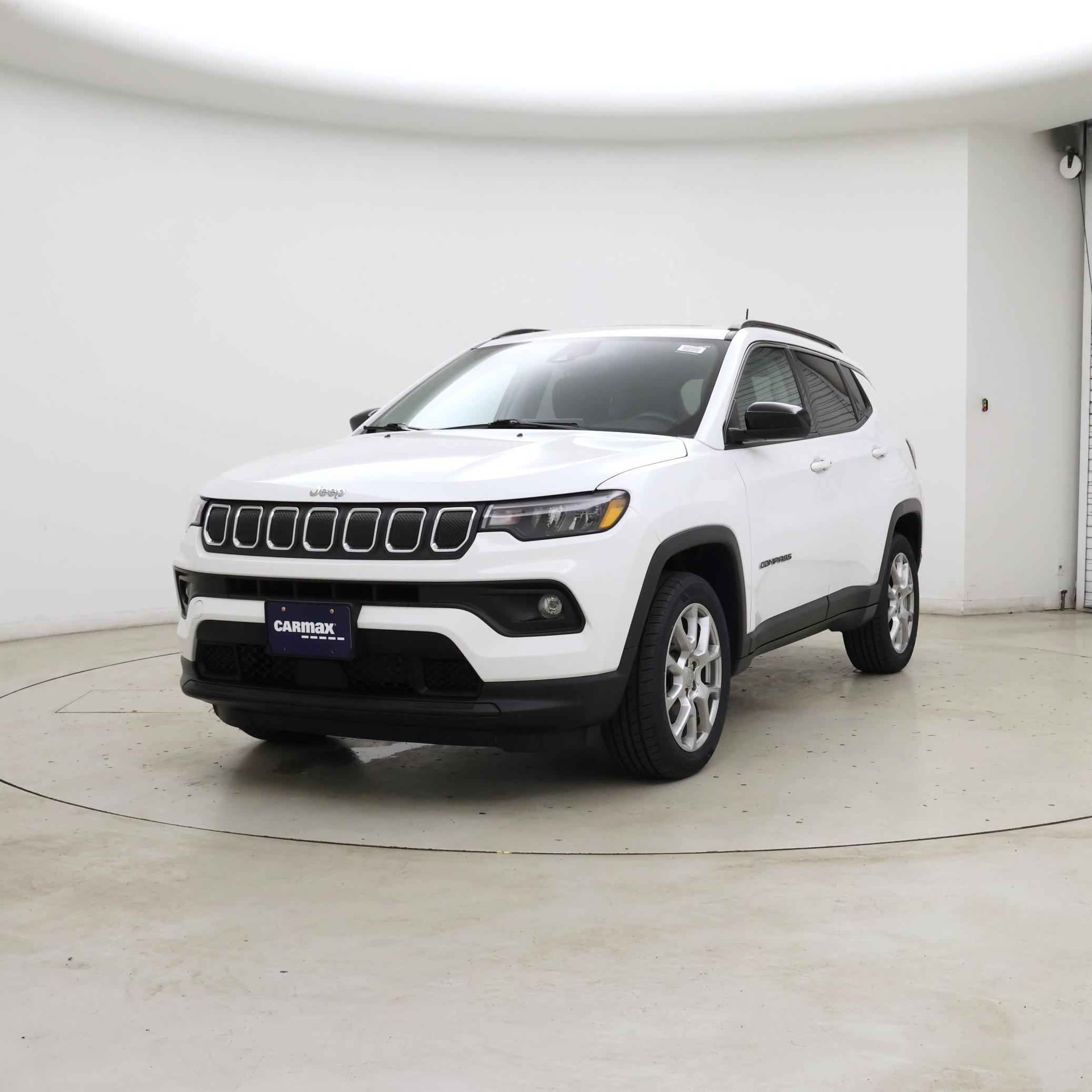 Thumbnail: 2022 Jeep Compass - 4