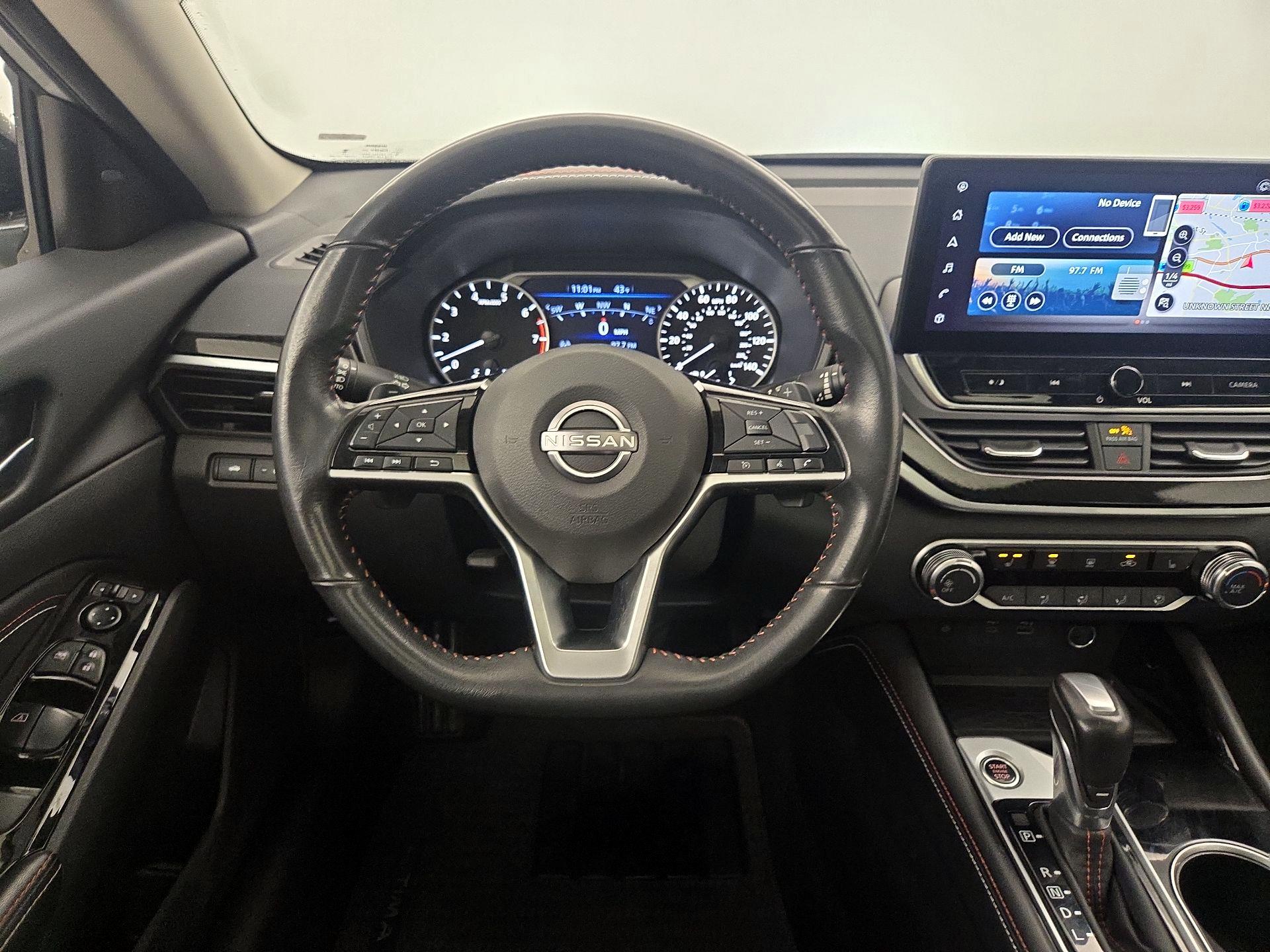 Thumbnail: 2023 Nissan Altima - 10