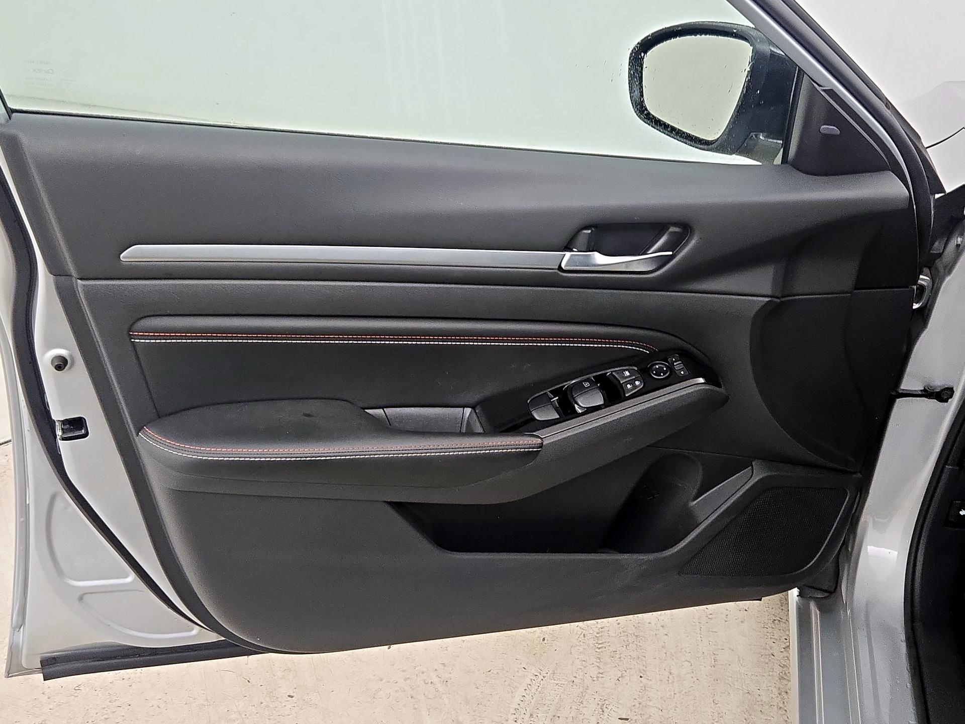 Thumbnail: 2023 Nissan Altima - 12