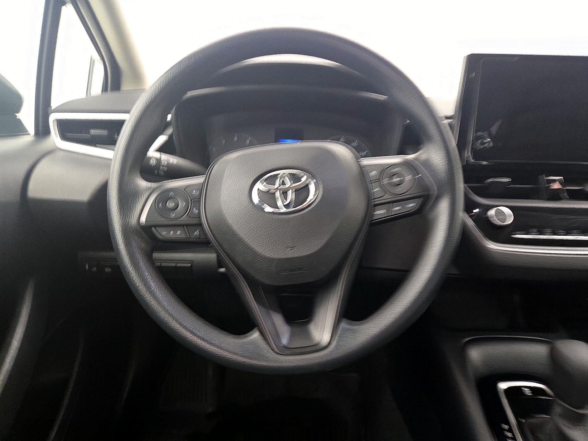 Thumbnail: 2023 Toyota Corolla - 10