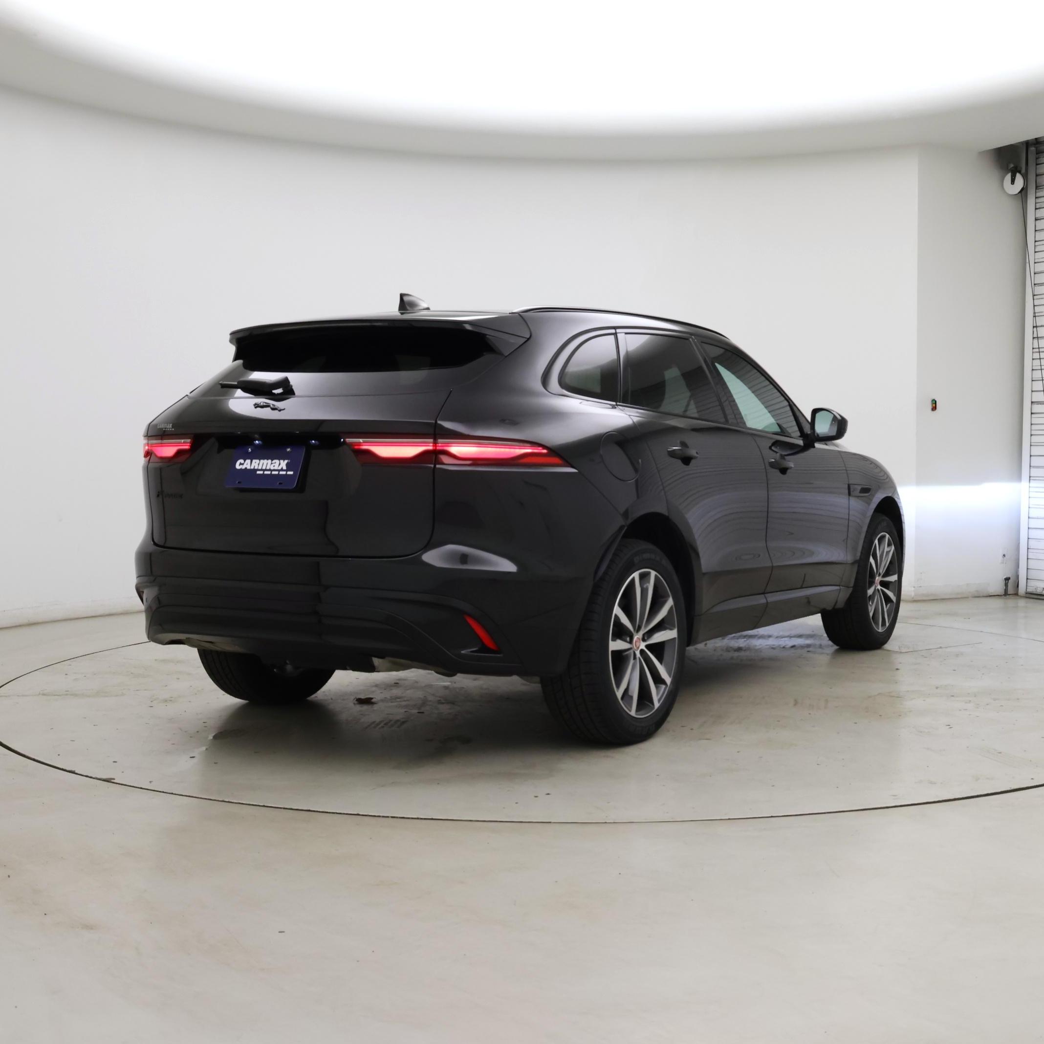 Thumbnail: 2022 Jaguar F-Pace - 8