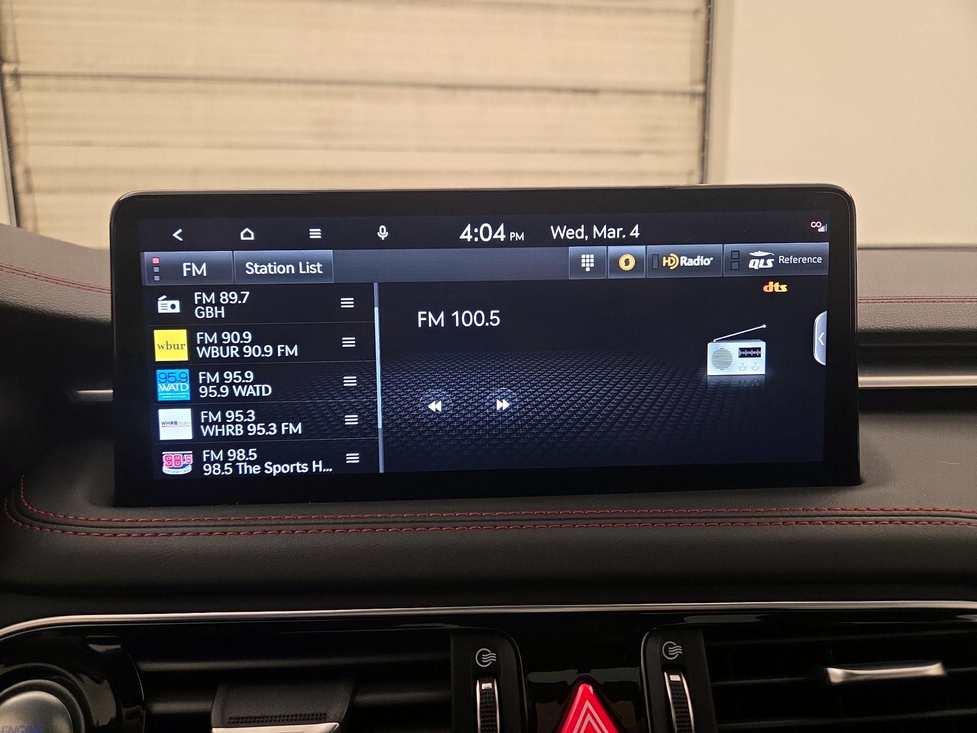 Thumbnail: 2023 Genesis G70 - 16