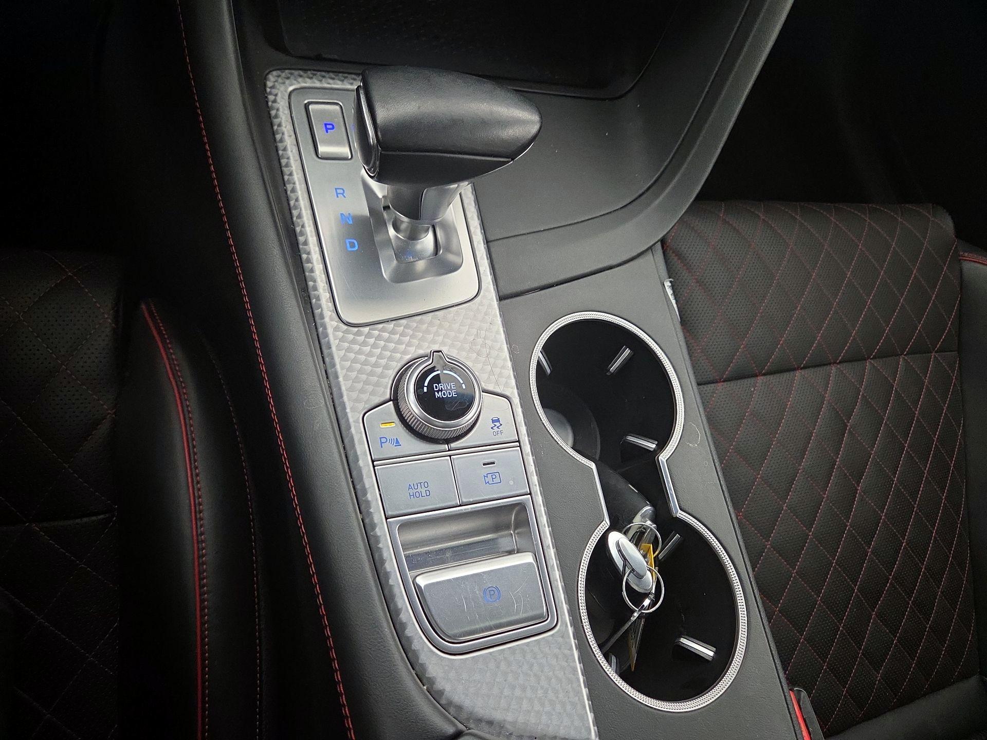 Thumbnail: 2023 Genesis G70 - 18