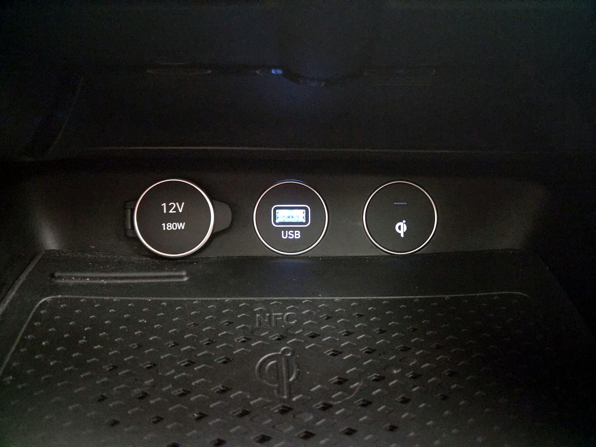 Thumbnail: 2023 Genesis G70 - 19