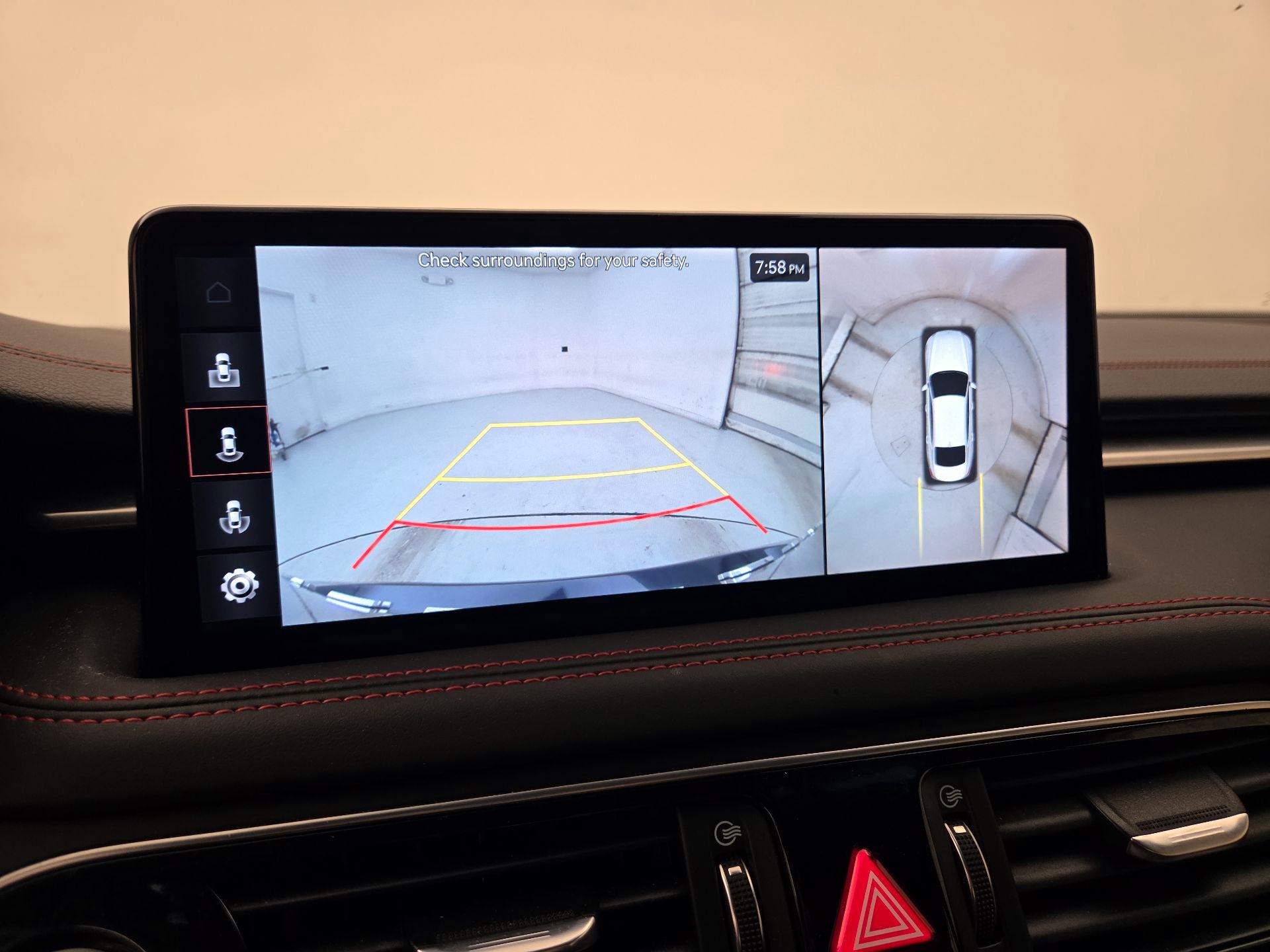 Thumbnail: 2023 Genesis G70 - 15