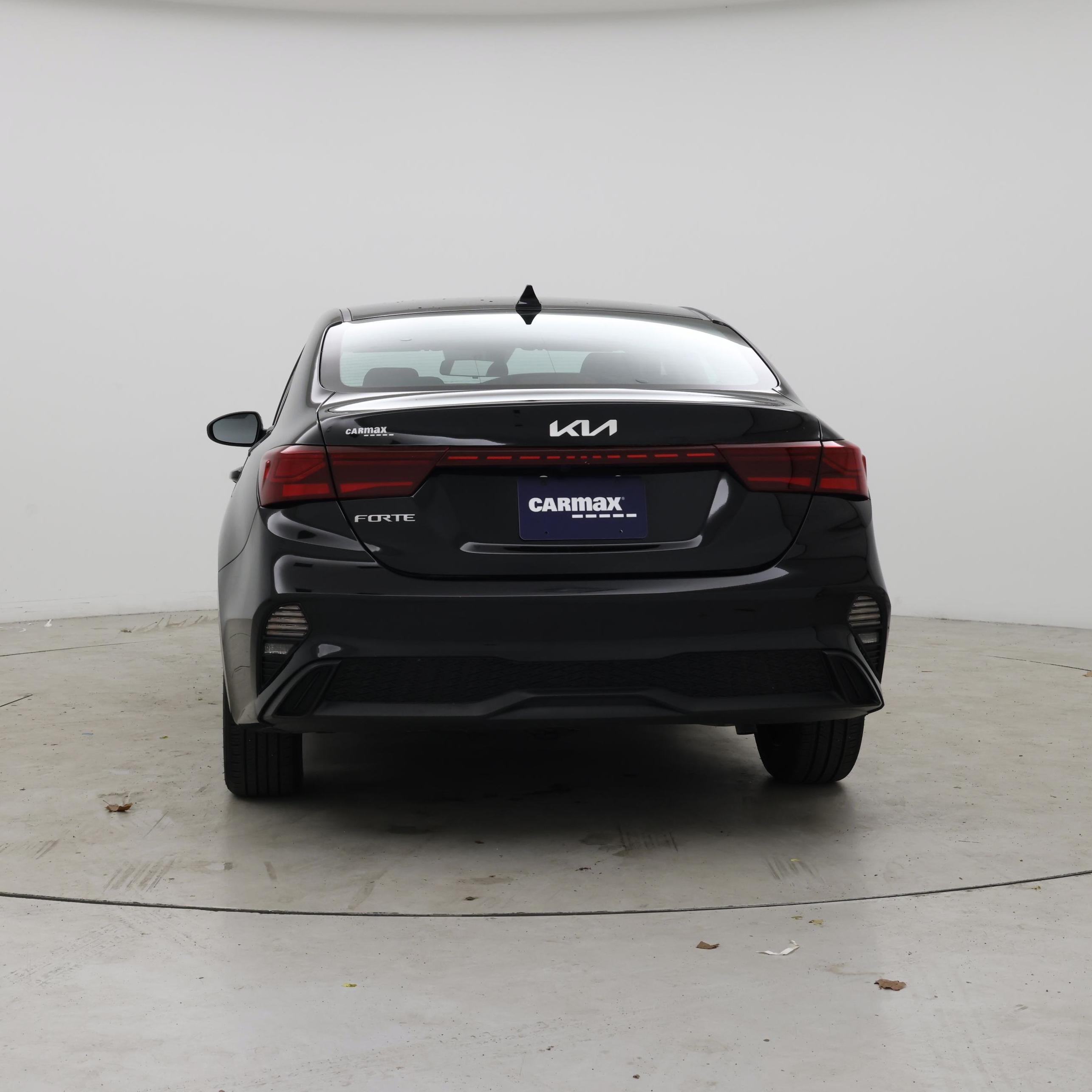 Thumbnail: 2023 Kia Forte - 6