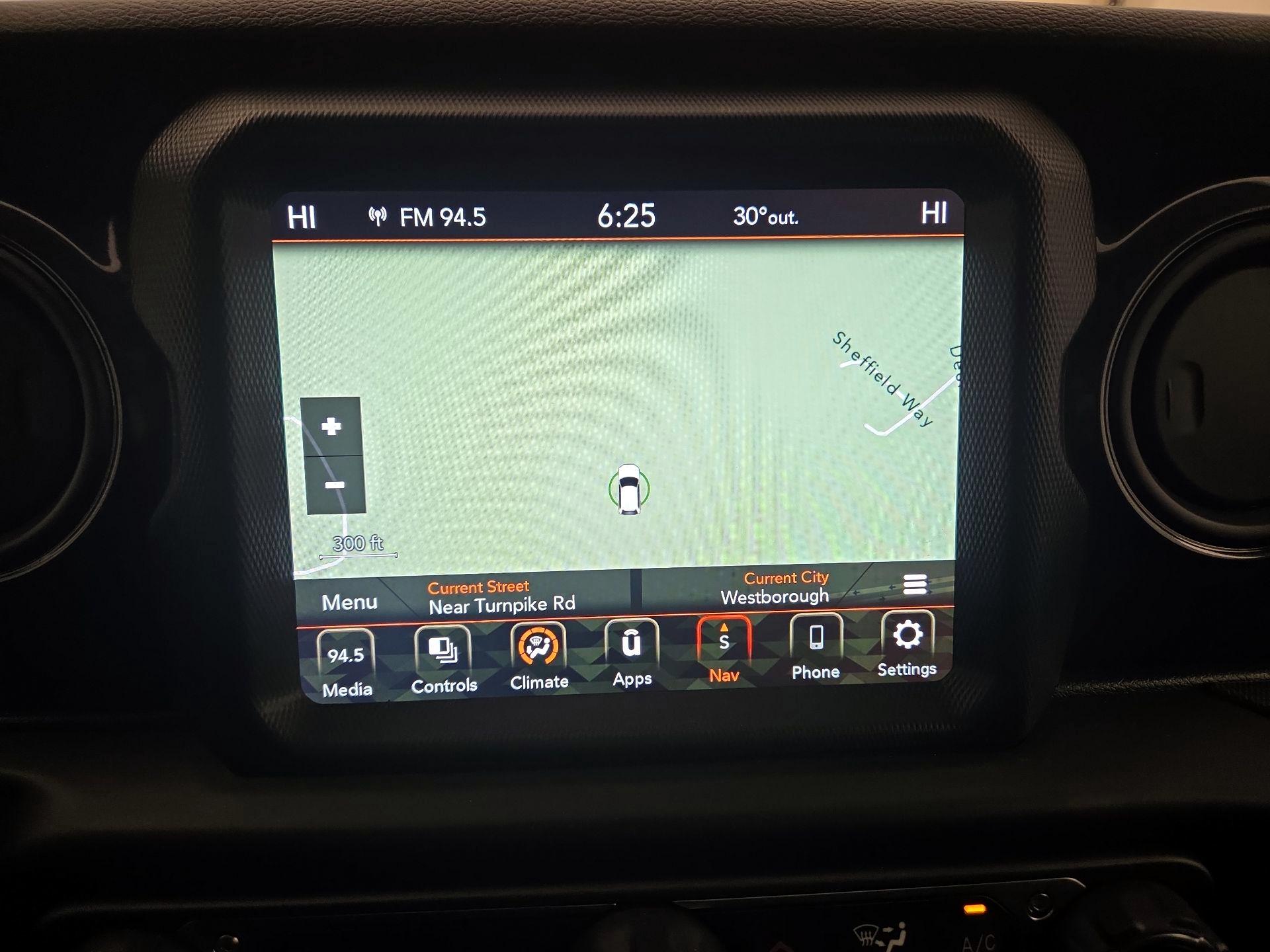 Thumbnail: 2022 Jeep Gladiator - 14