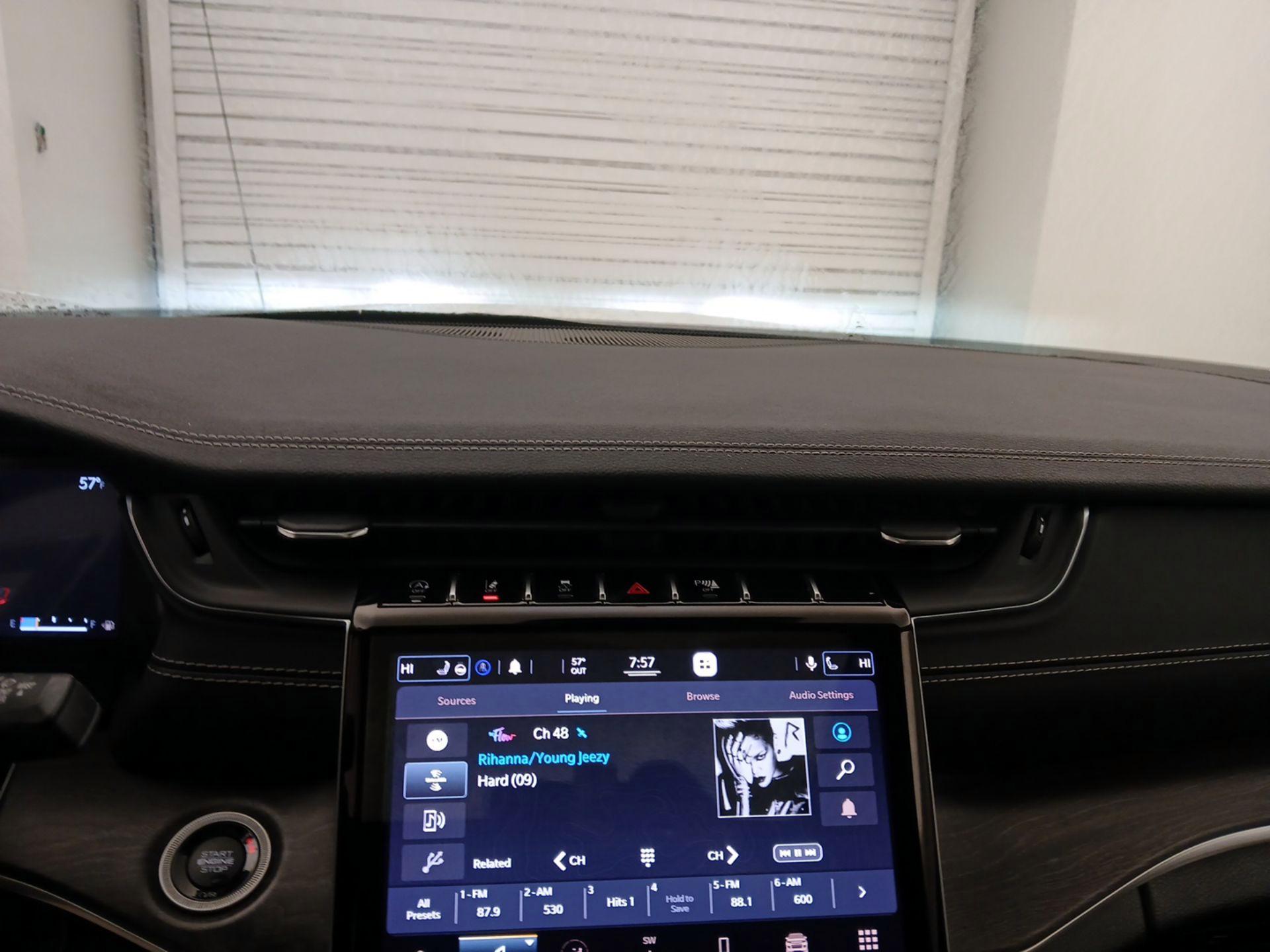 Thumbnail: 2021 Jeep Grand Cherokee L - 9