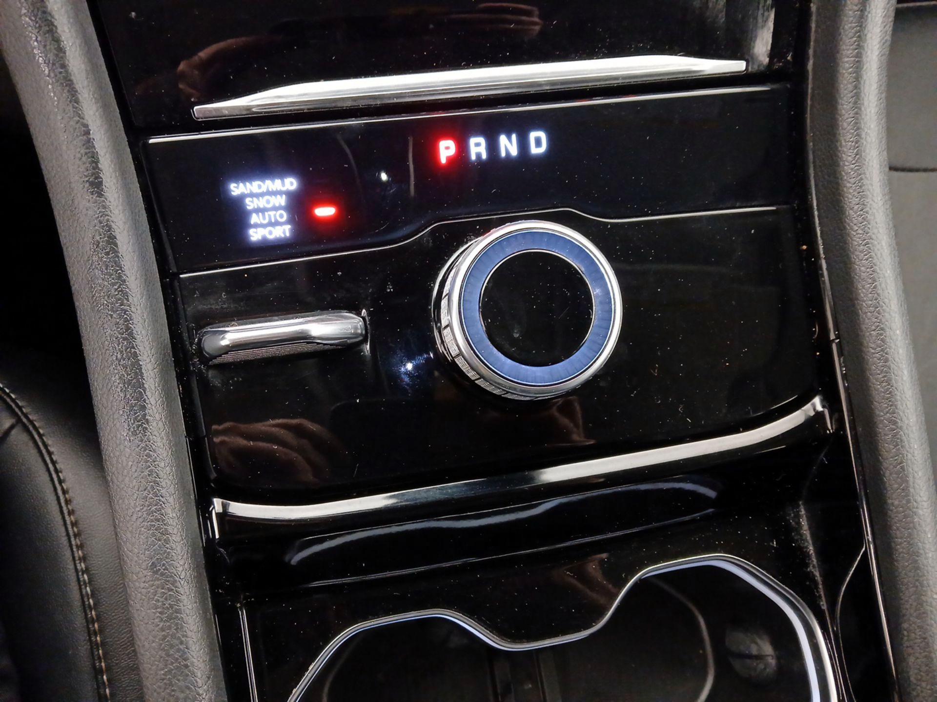 Thumbnail: 2021 Jeep Grand Cherokee L - 17