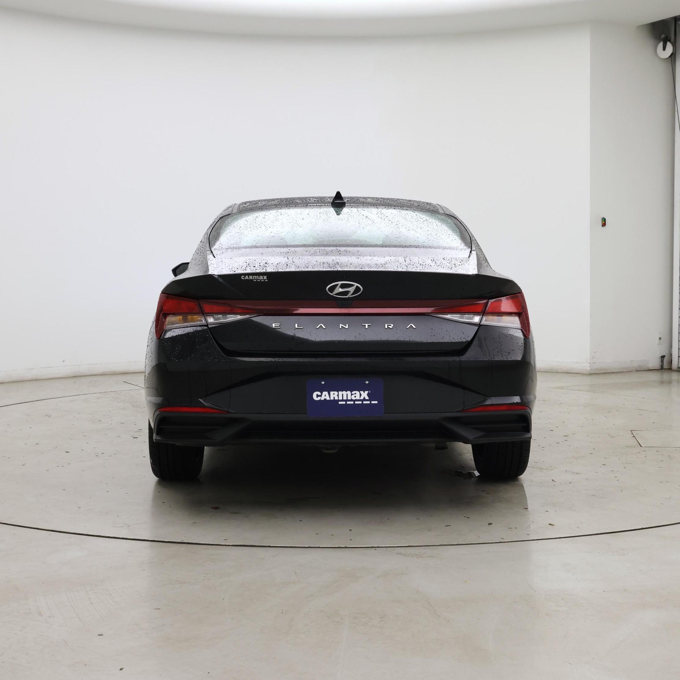 Thumbnail: 2023 Hyundai Elantra - 6