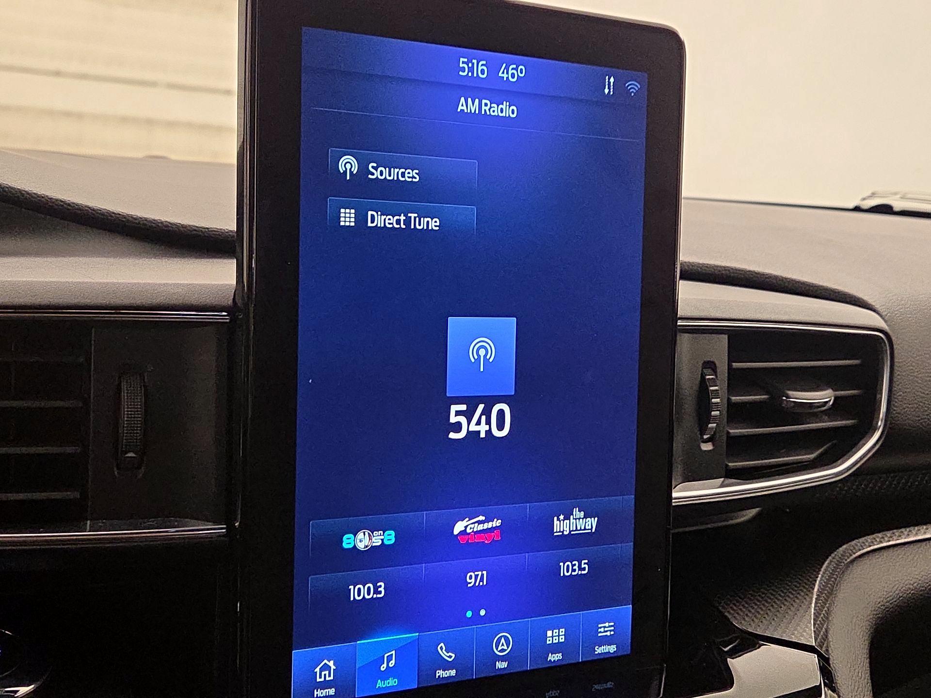 Thumbnail: 2022 Ford Explorer - 16