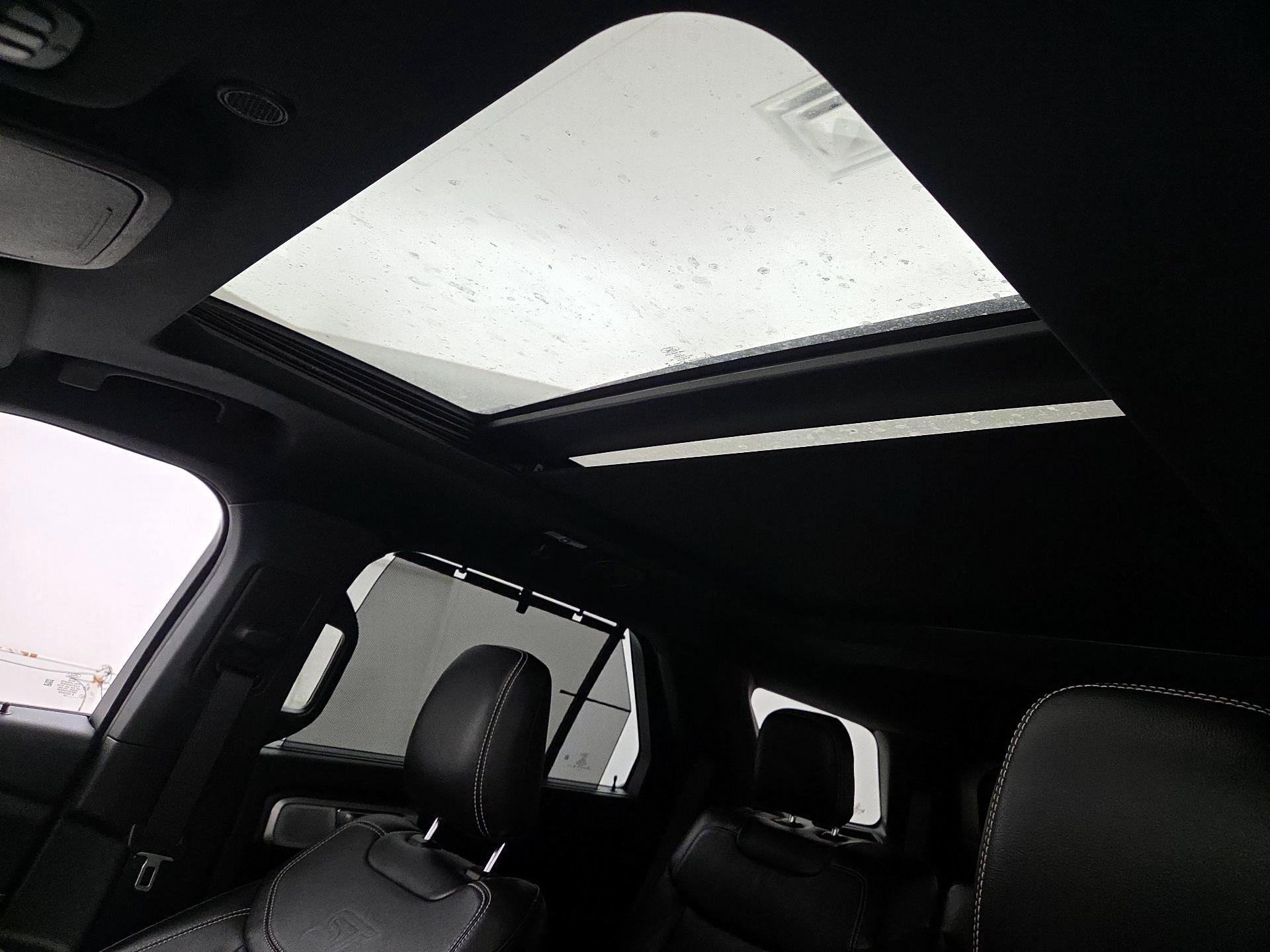 Thumbnail: 2022 Ford Explorer - 20