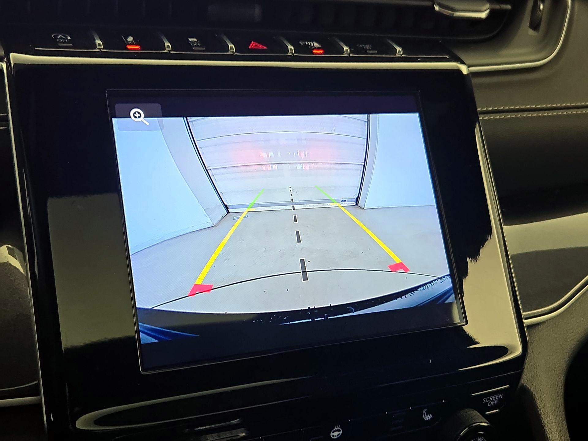 Thumbnail: 2022 Jeep Grand Cherokee - 14