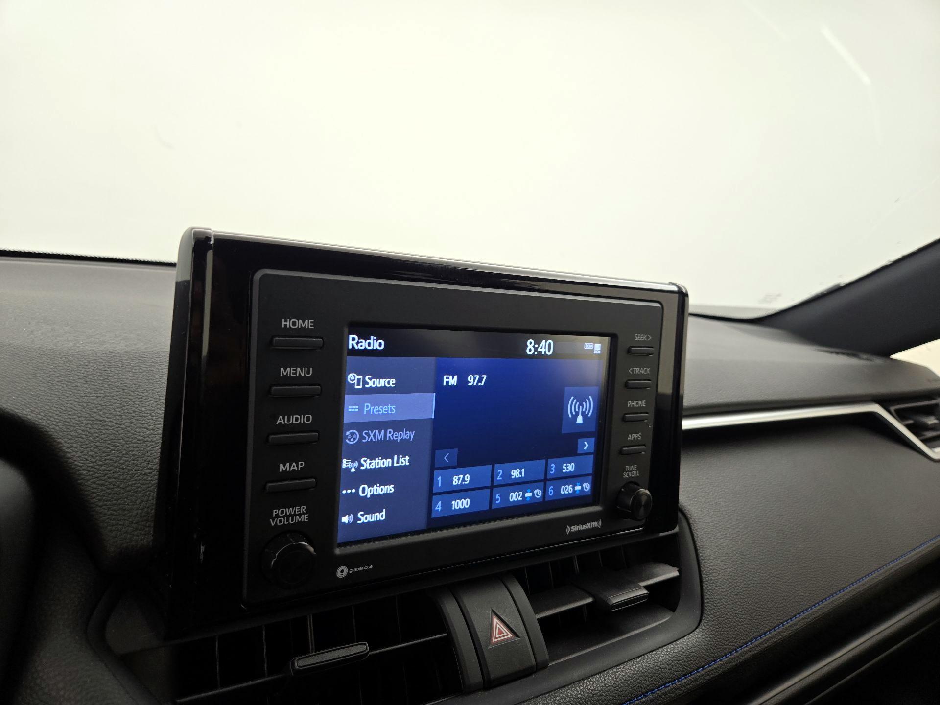 Thumbnail: 2022 Toyota RAV4 - 15