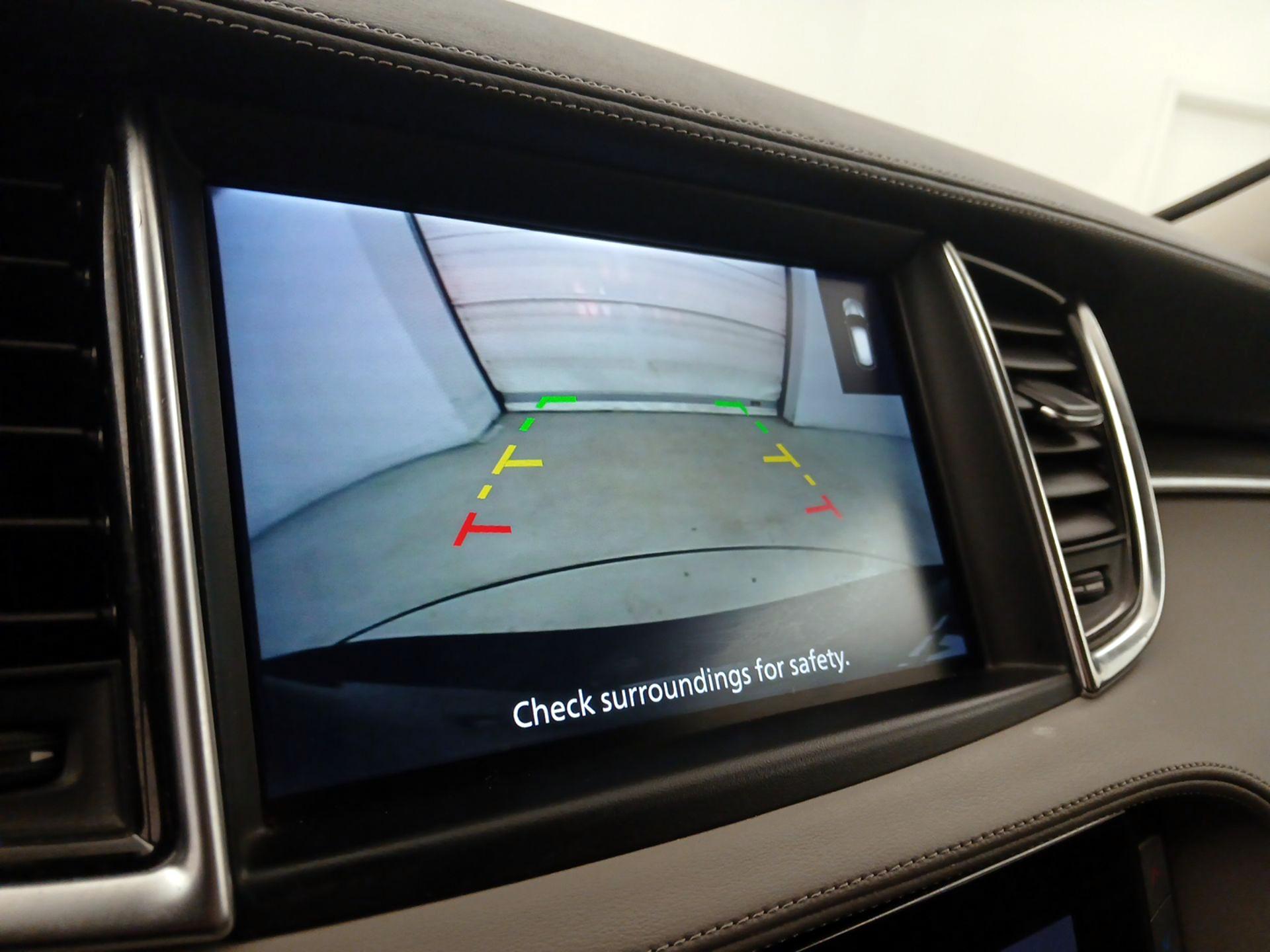 Thumbnail: 2023 INFINITI QX50 - 14