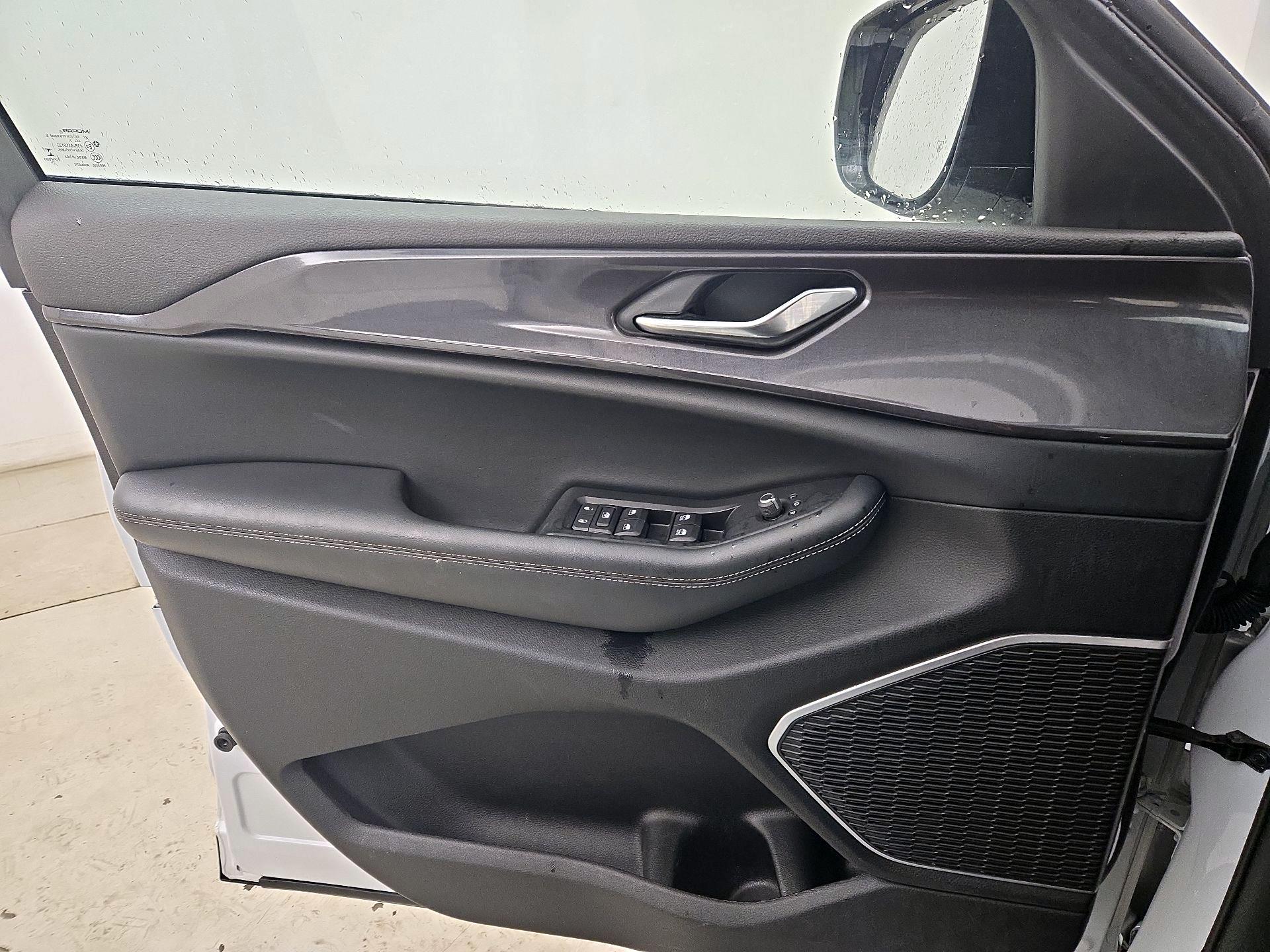 Thumbnail: 2022 Jeep Grand Cherokee L - 12