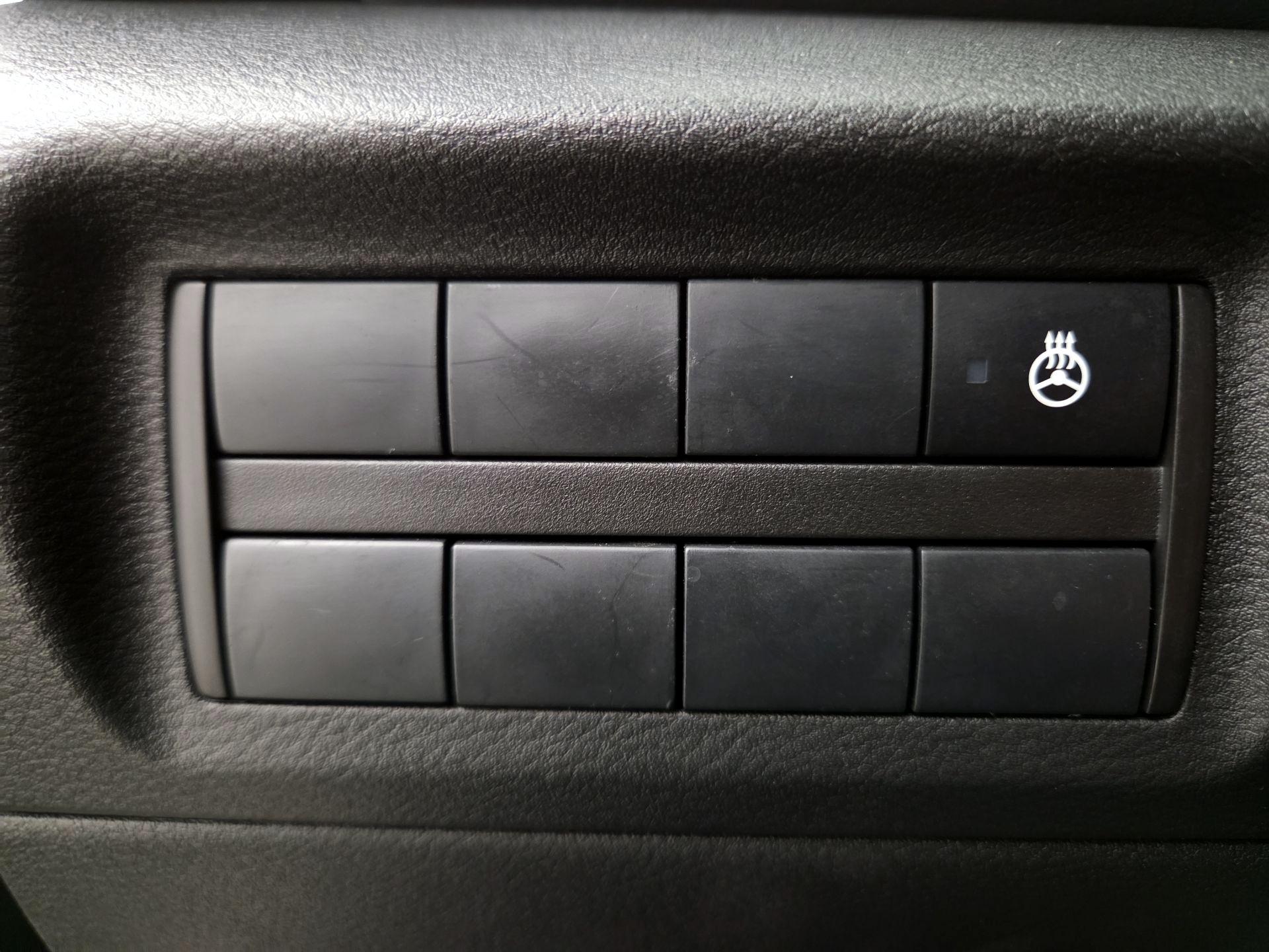 Thumbnail: 2021 Nissan Kicks - 13