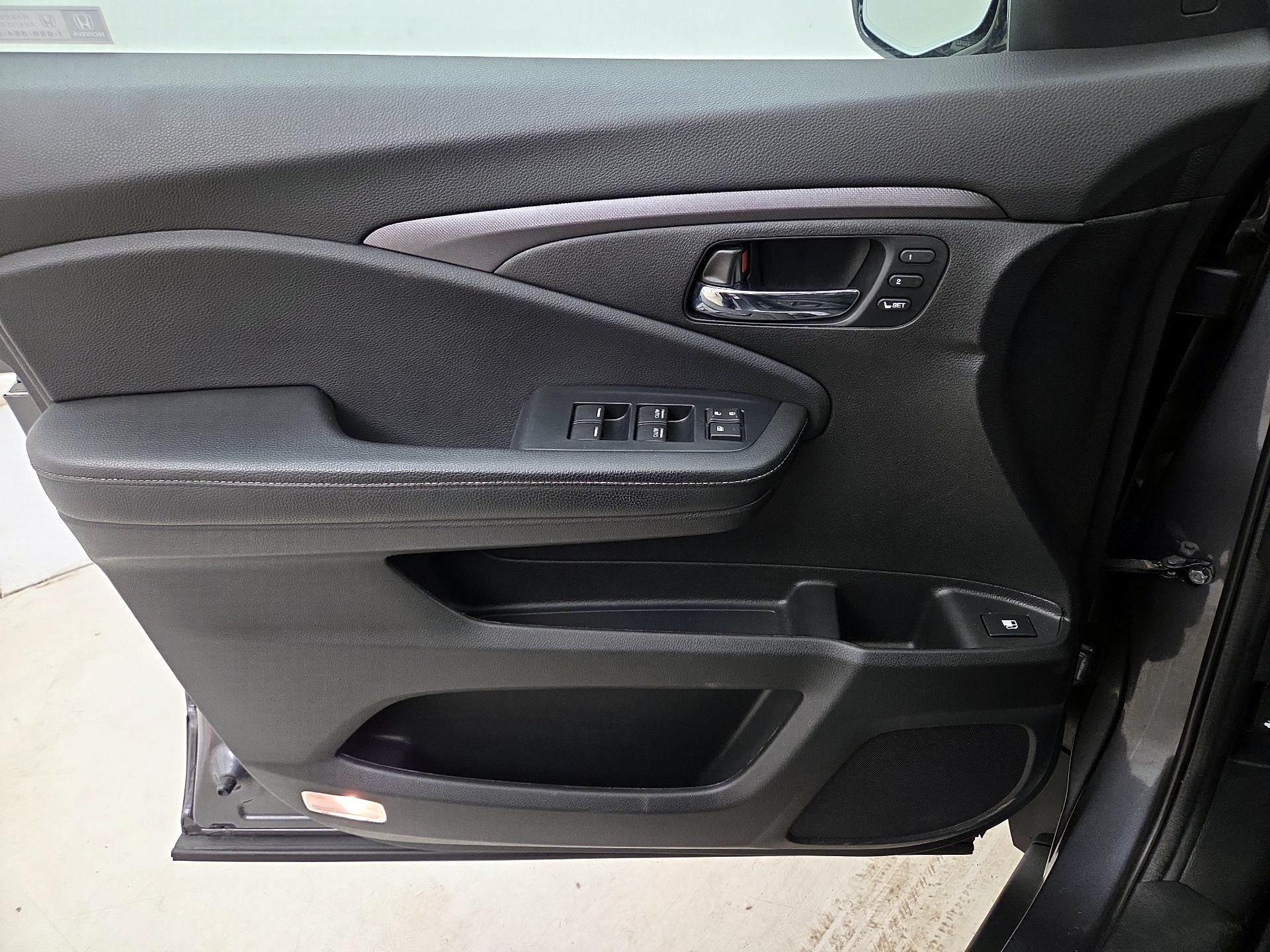 Thumbnail: 2023 Honda Ridgeline - 12