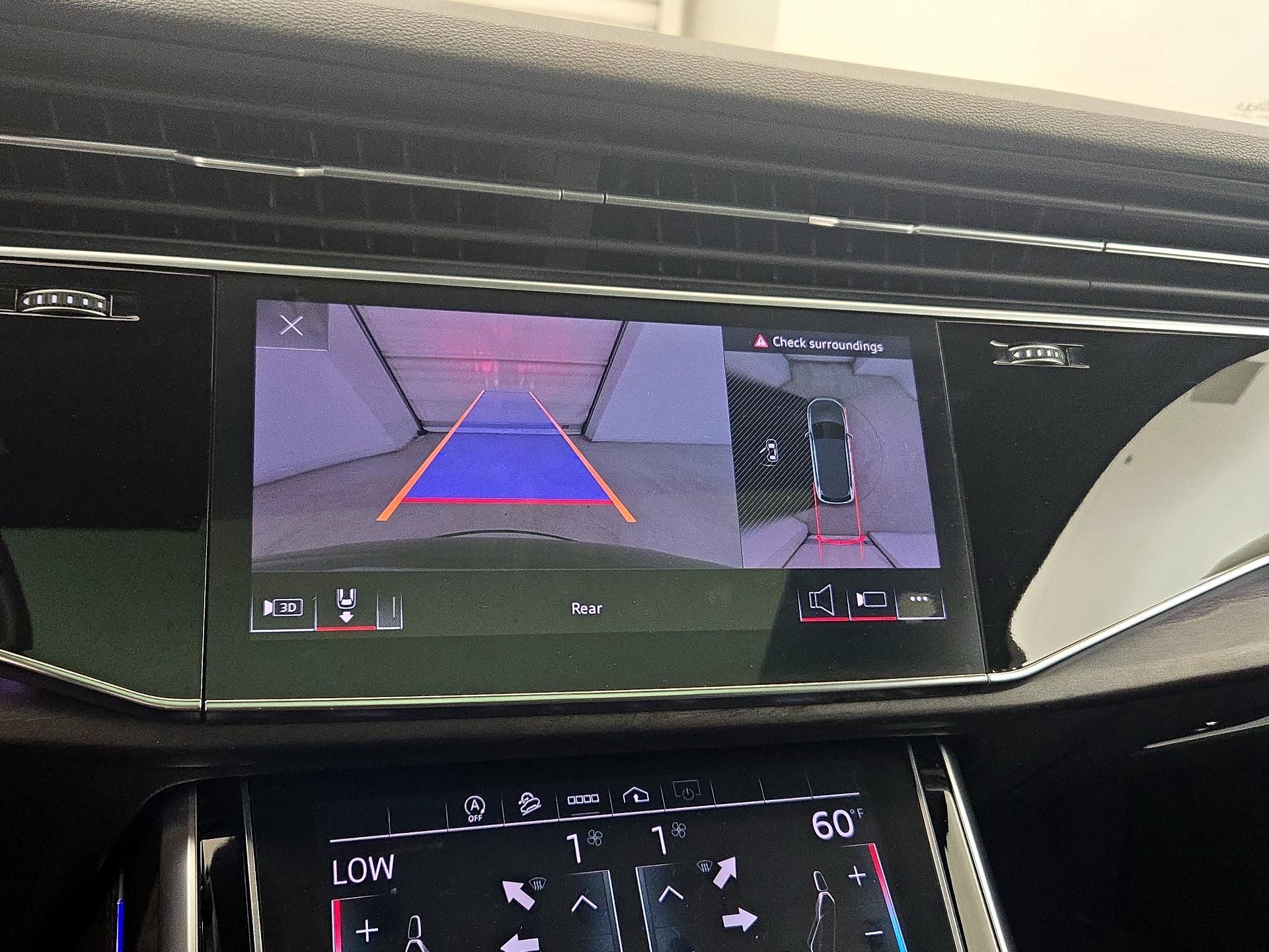 Thumbnail: 2022 Audi Q7 - 15