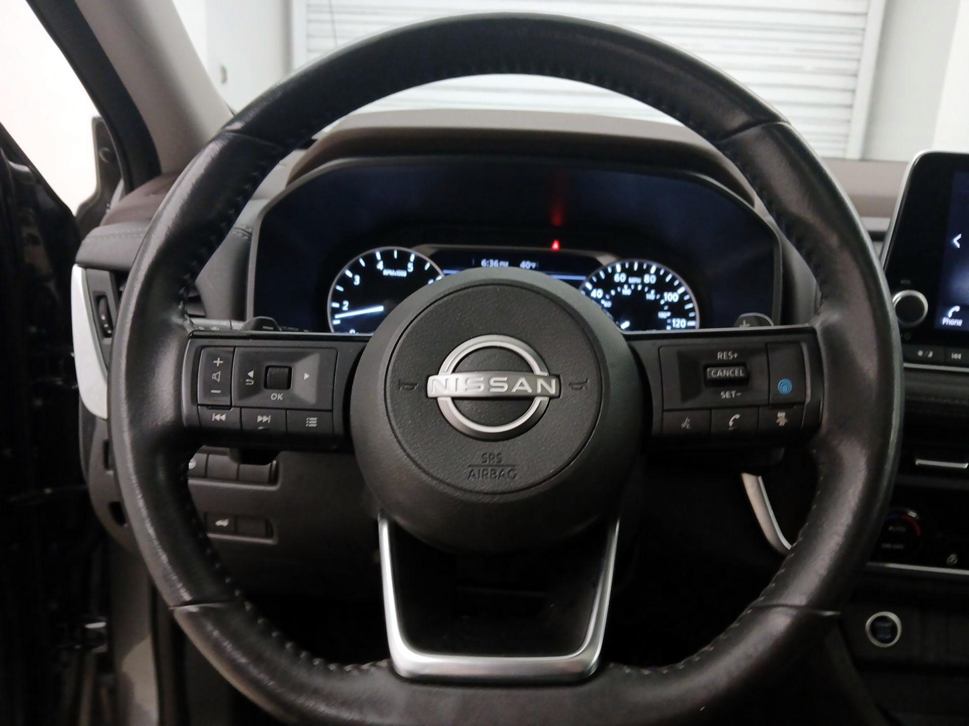 Thumbnail: 2023 Nissan Rogue - 10