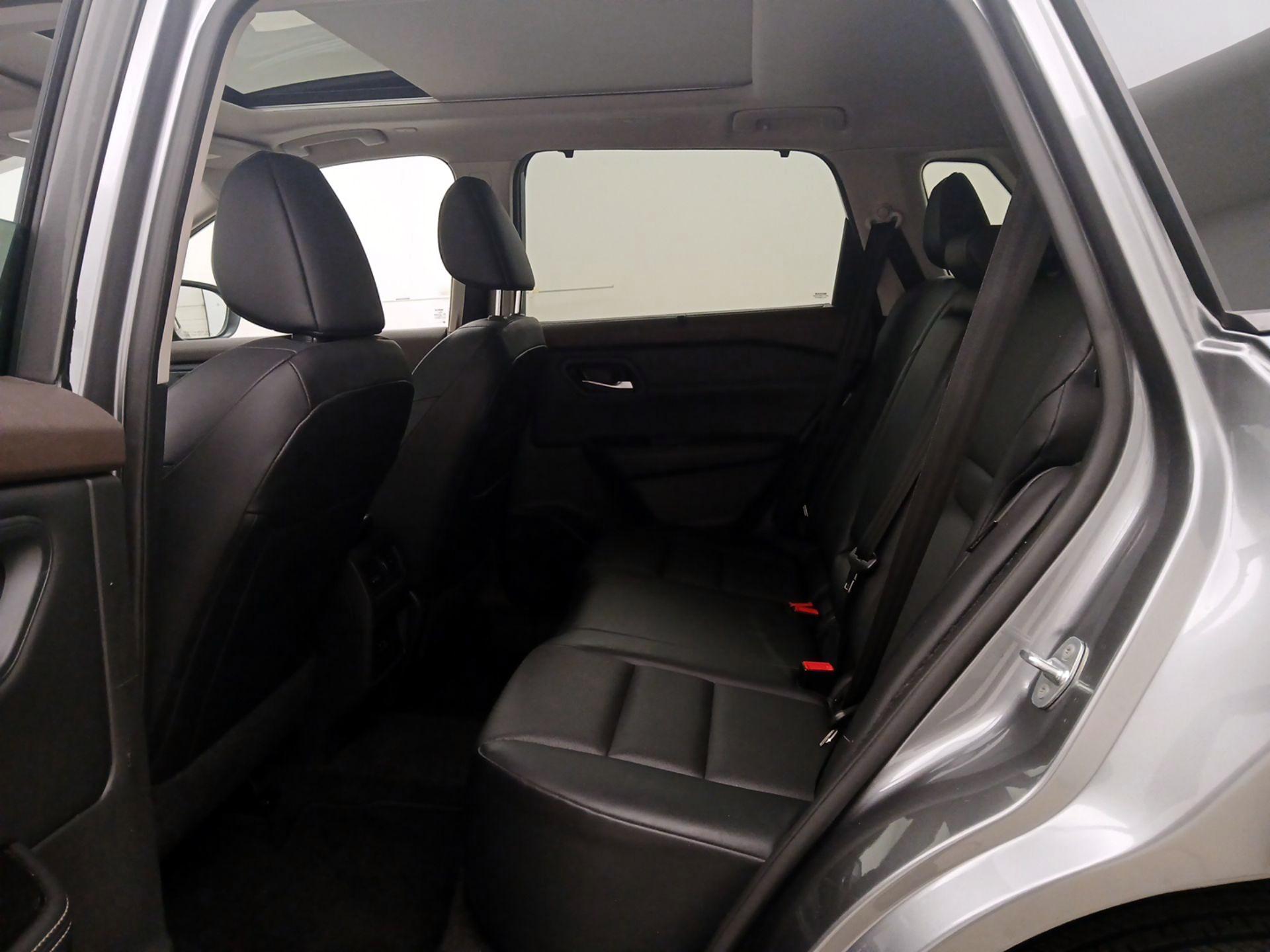 Thumbnail: 2023 Nissan Rogue - 20