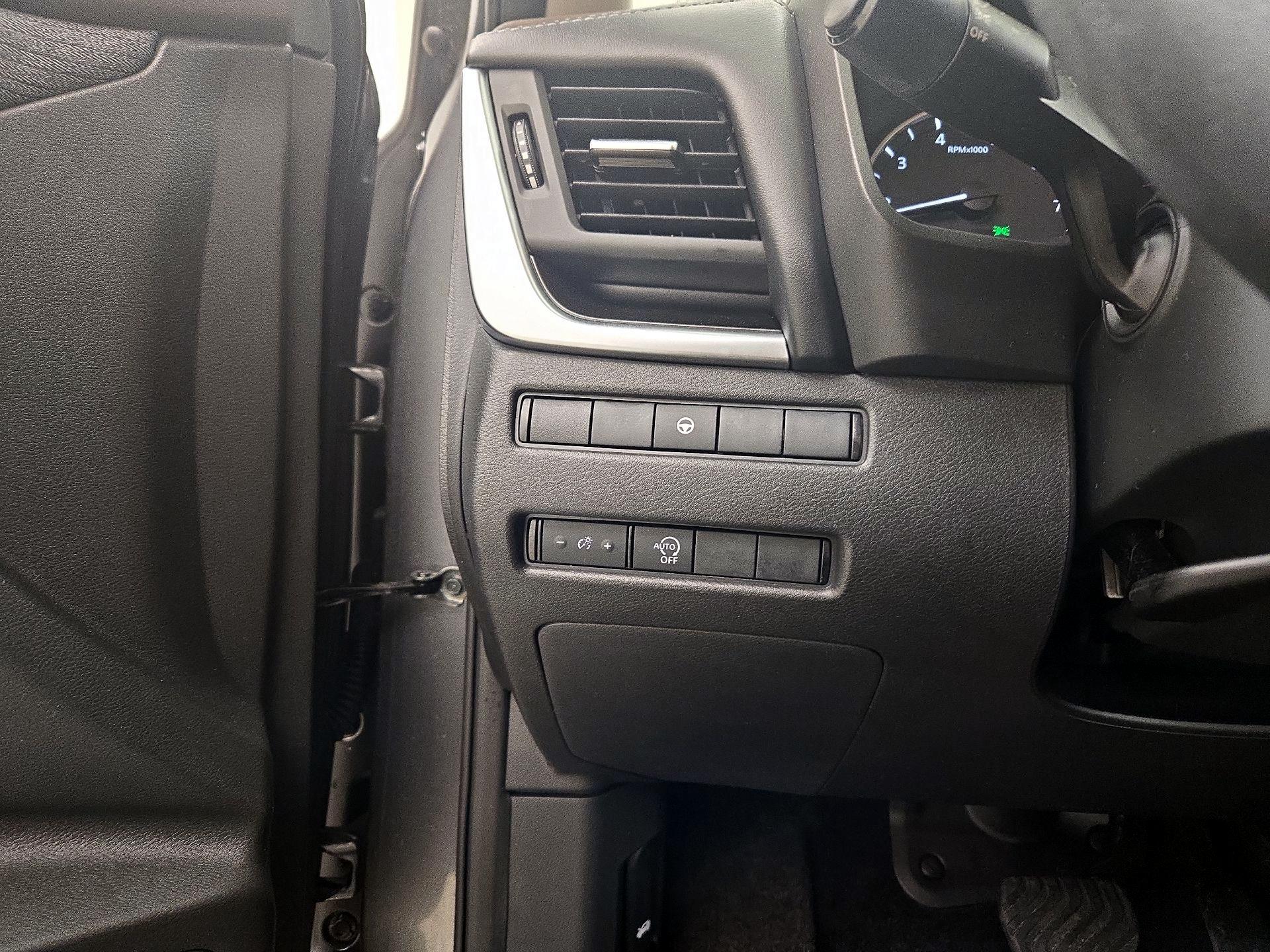 Thumbnail: 2023 Nissan Rogue - 13