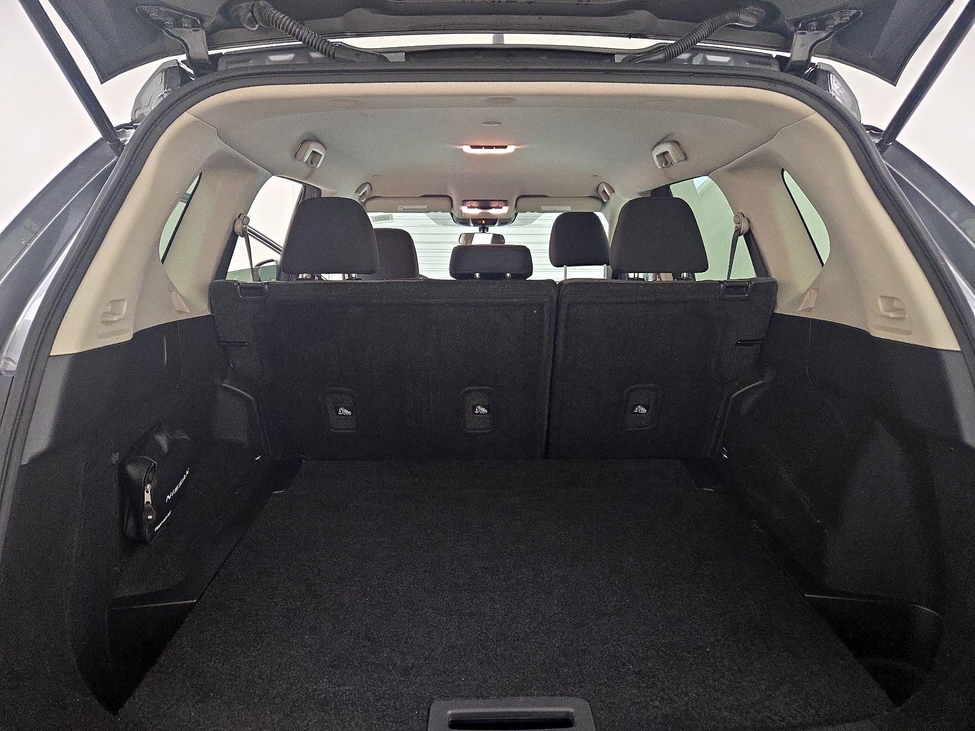 Thumbnail: 2023 Nissan Rogue - 20