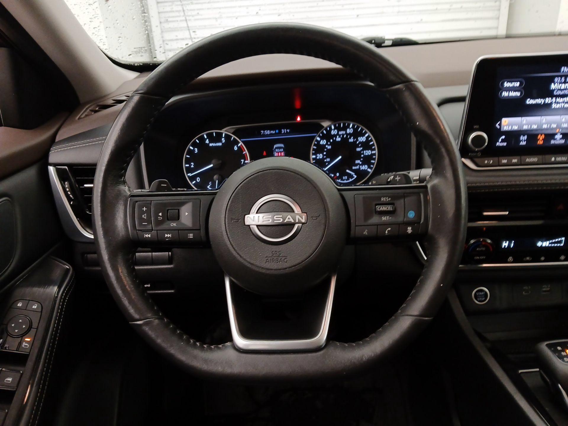 Thumbnail: 2023 Nissan Rogue - 10