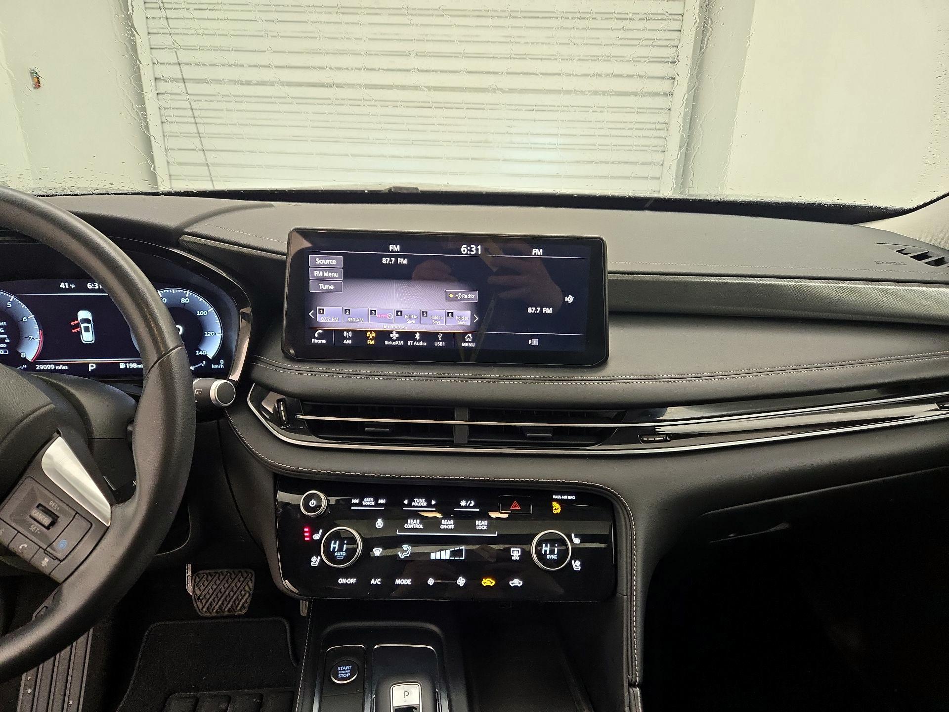 Thumbnail: 2023 INFINITI QX60 - 9