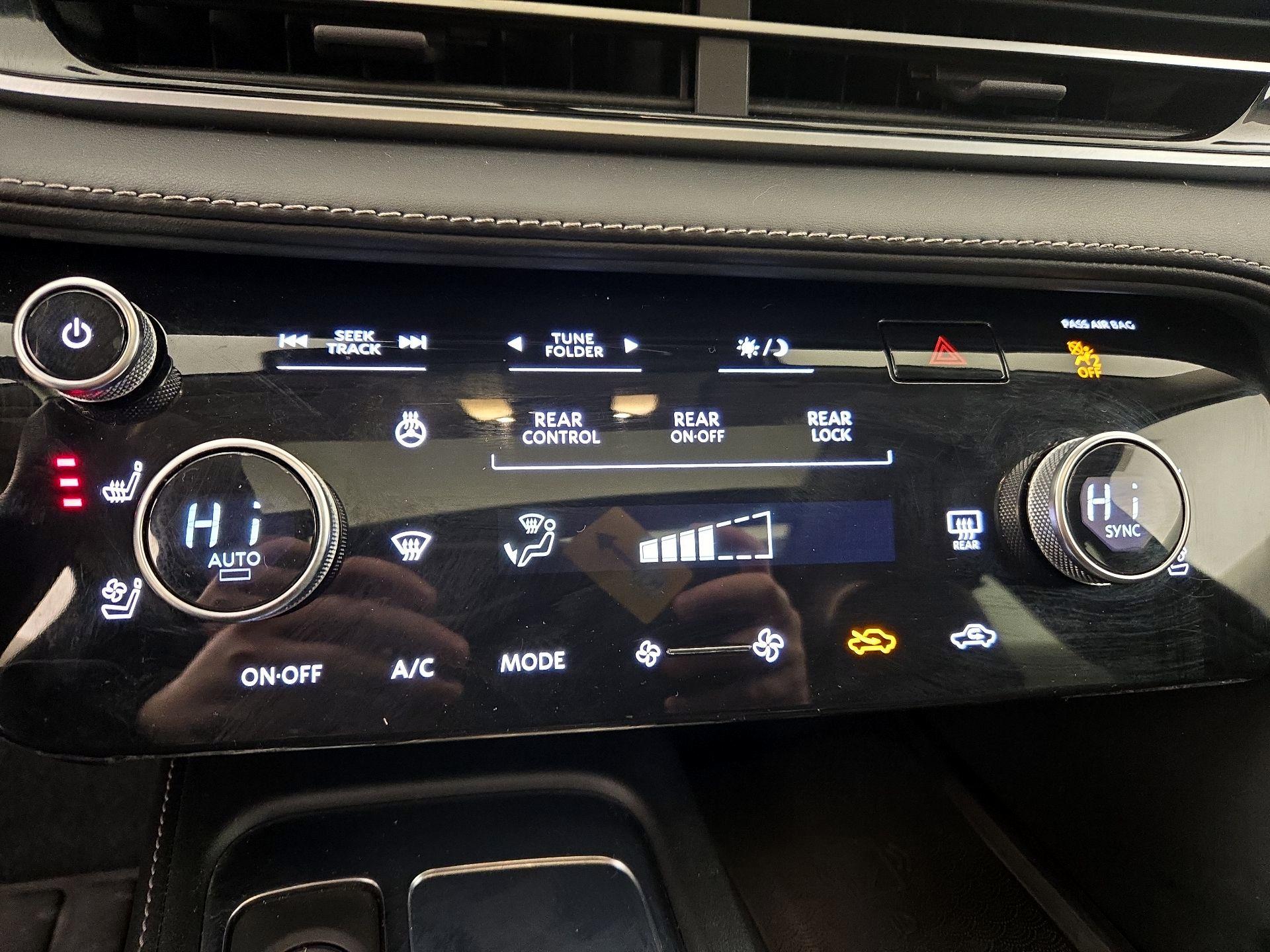 Thumbnail: 2023 INFINITI QX60 - 16