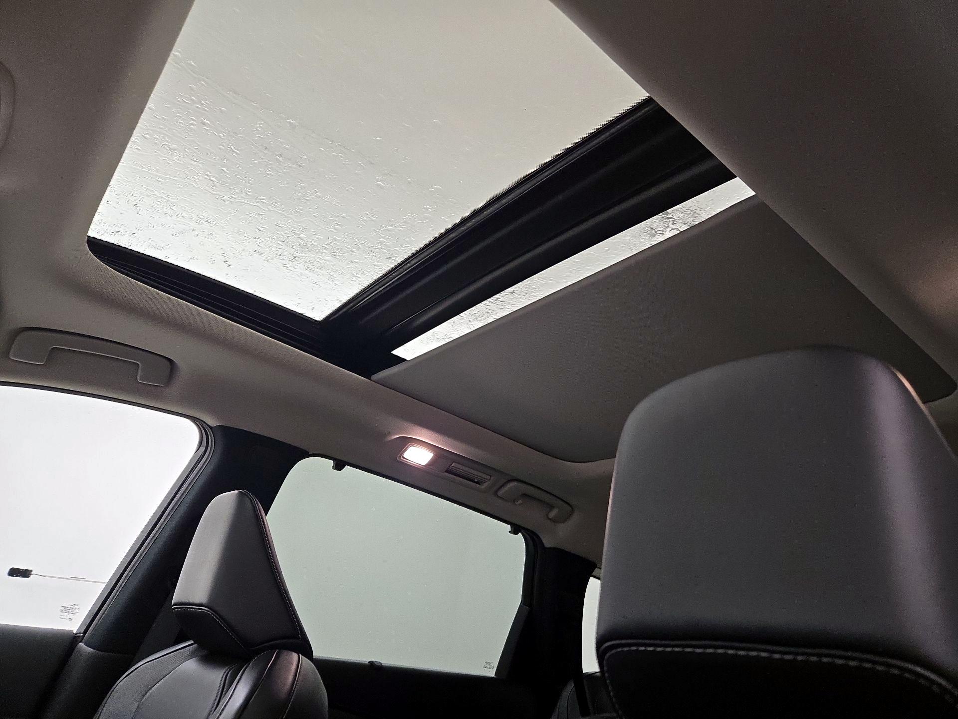 Thumbnail: 2023 INFINITI QX60 - 19