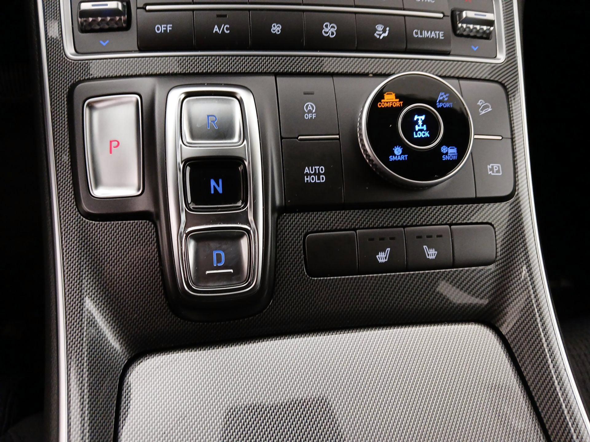 Thumbnail: 2023 Hyundai Santa Fe - 18