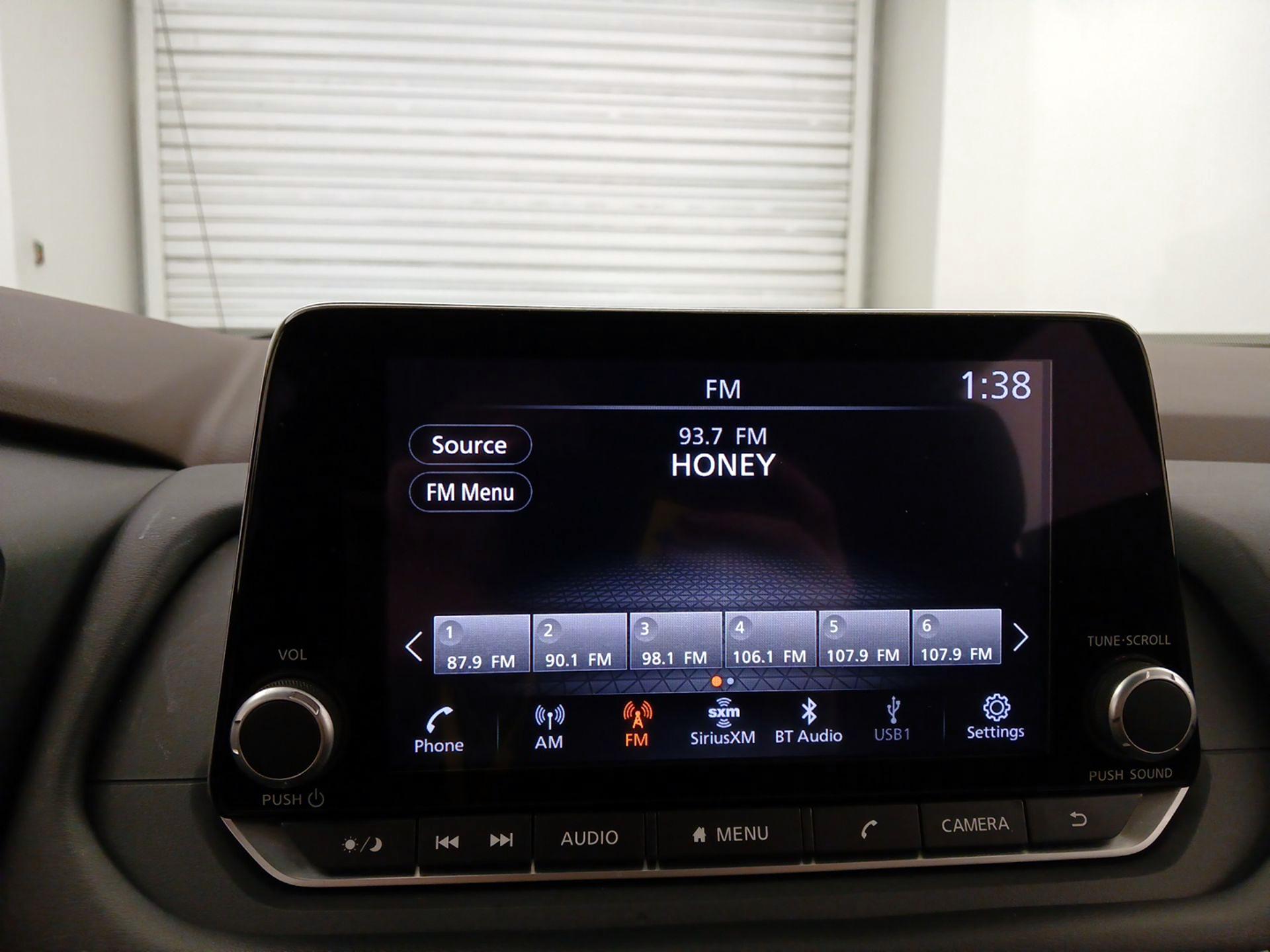 Thumbnail: 2023 Nissan Rogue - 15