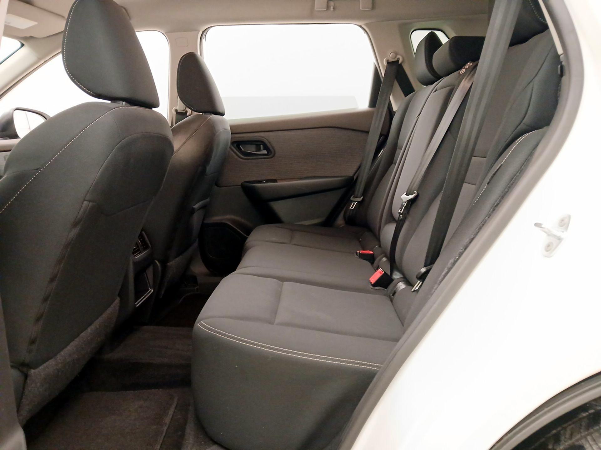 Thumbnail: 2023 Nissan Rogue - 18