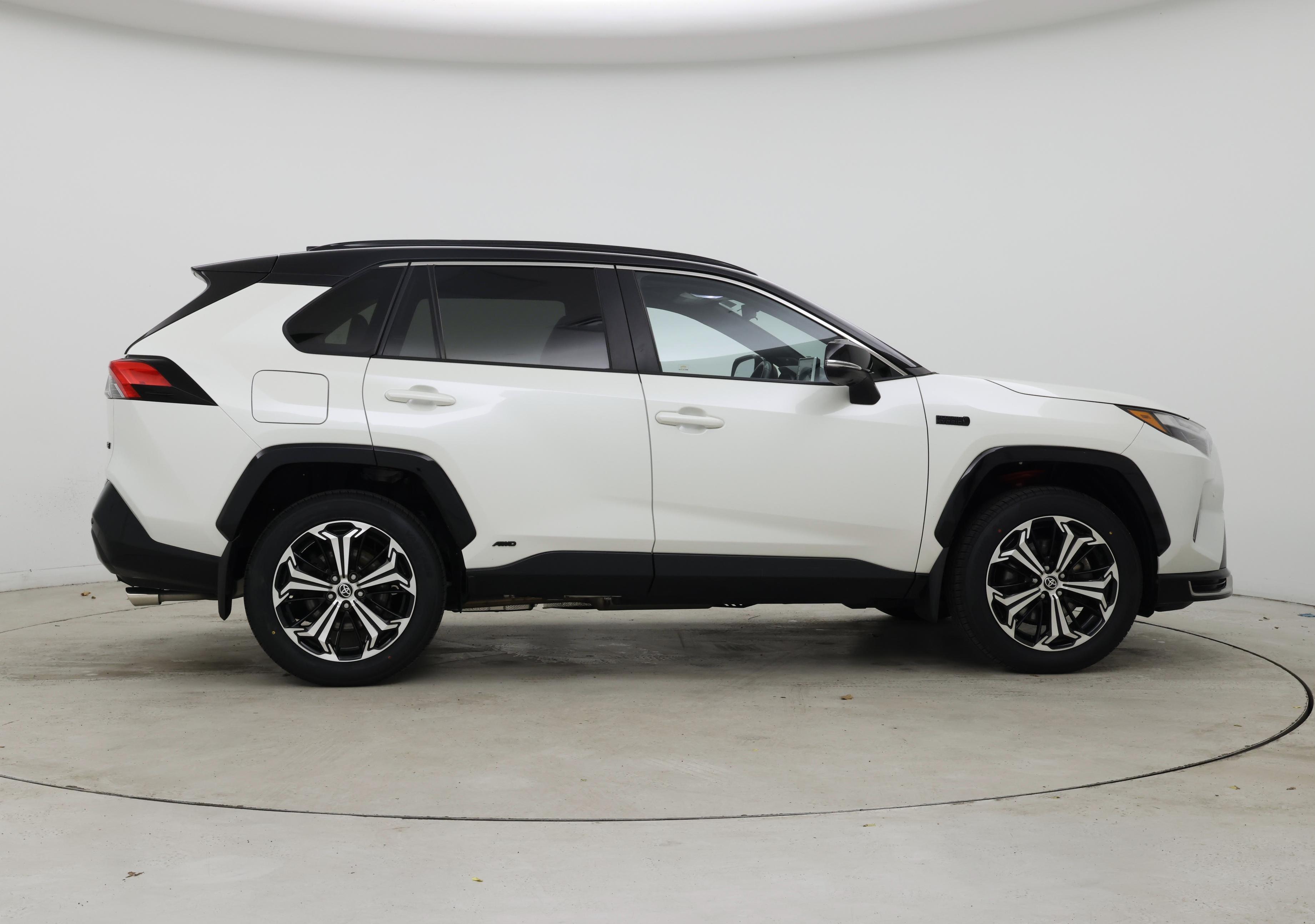 Thumbnail: 2022 Toyota RAV4 - 7