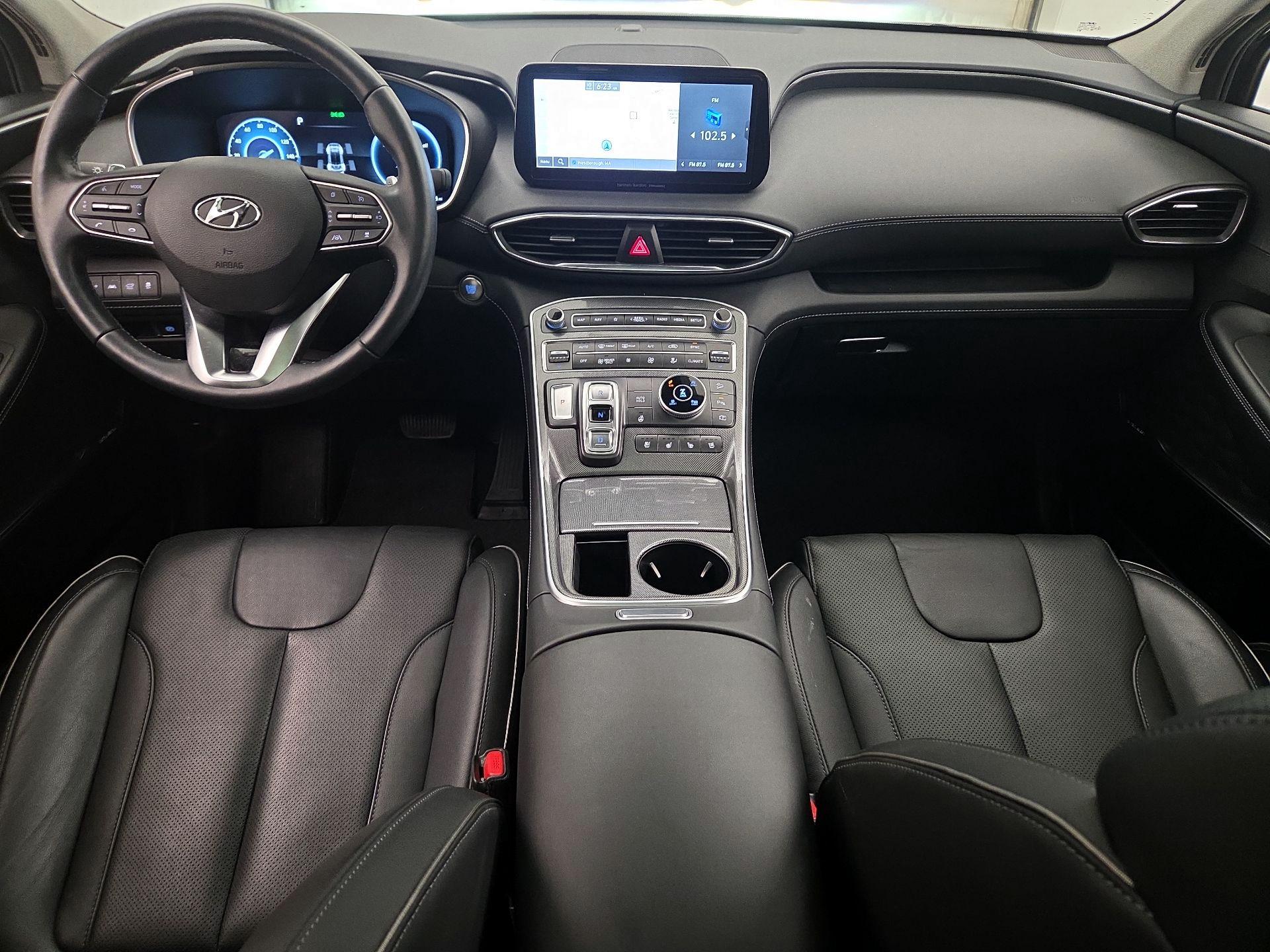 Thumbnail: 2022 Hyundai Santa Fe - 9