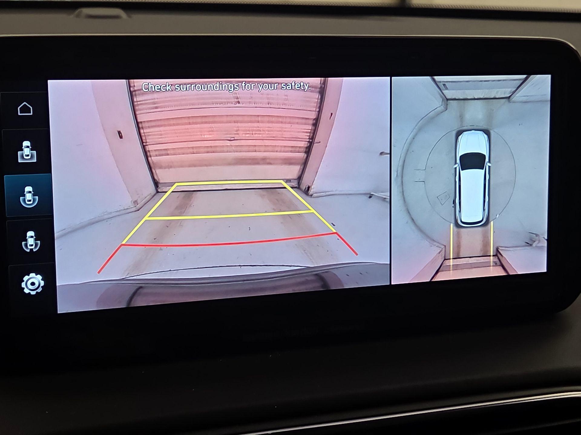 Thumbnail: 2022 Hyundai Santa Fe - 15