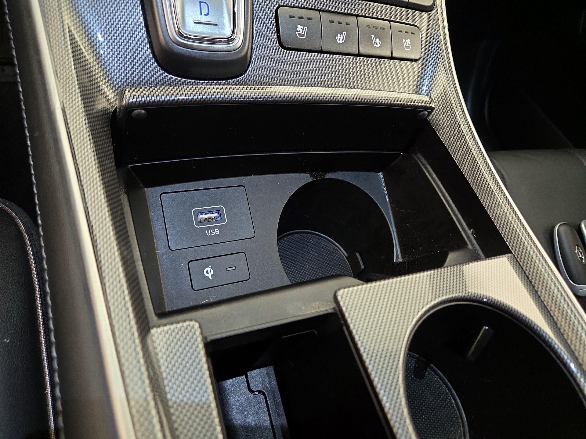 Thumbnail: 2022 Hyundai Santa Fe - 19