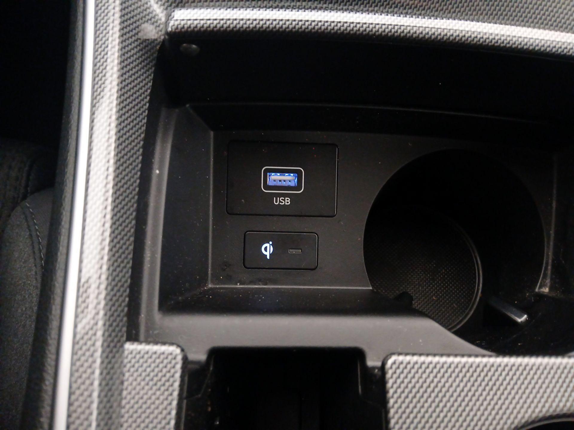 Thumbnail: 2023 Hyundai Santa Fe - 19