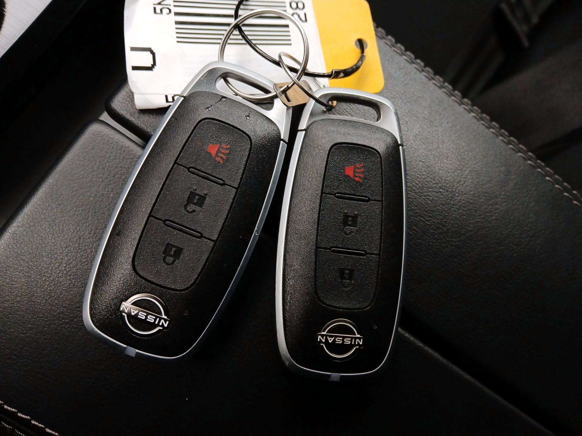 Thumbnail: 2023 Nissan Rogue - 20