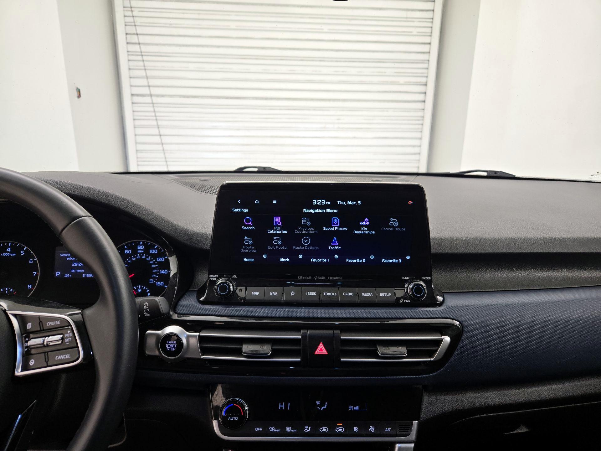 Thumbnail: 2023 Kia Seltos - 9