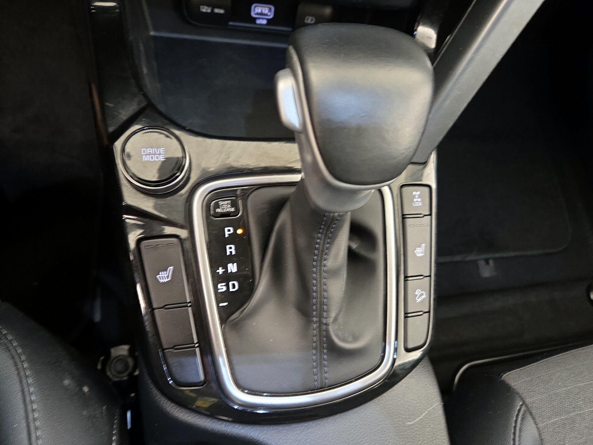 Thumbnail: 2023 Kia Seltos - 18