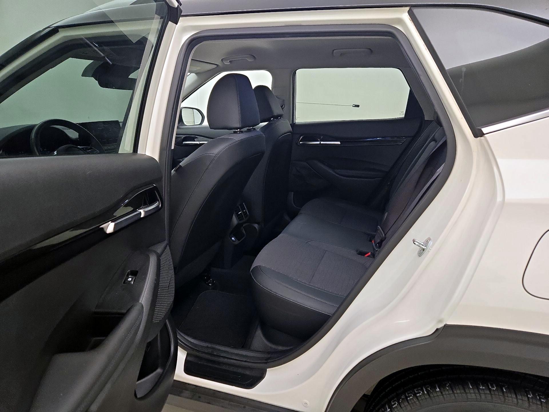 Thumbnail: 2023 Kia Seltos - 20