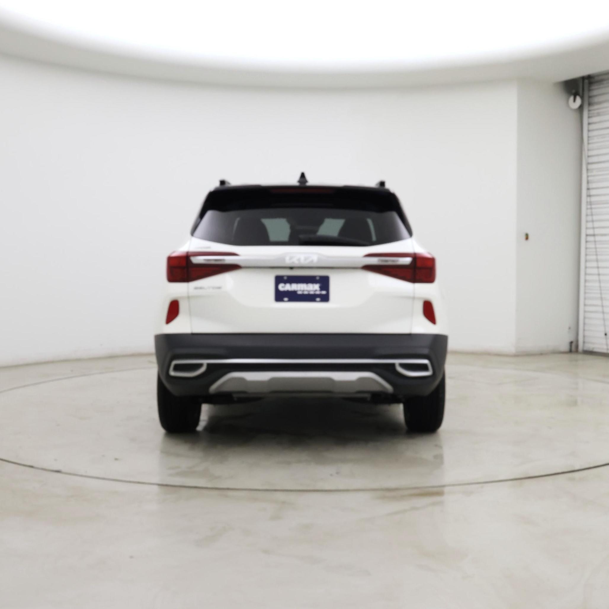 Thumbnail: 2023 Kia Seltos - 6