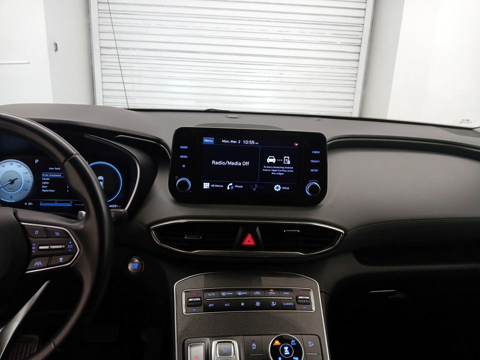 Thumbnail: 2022 Hyundai Santa Fe - 9