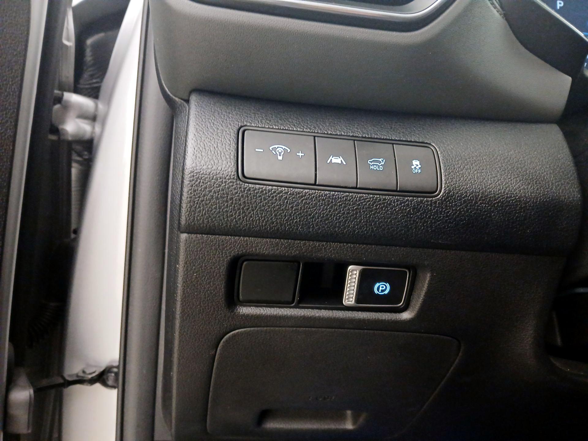 Thumbnail: 2022 Hyundai Santa Fe - 13