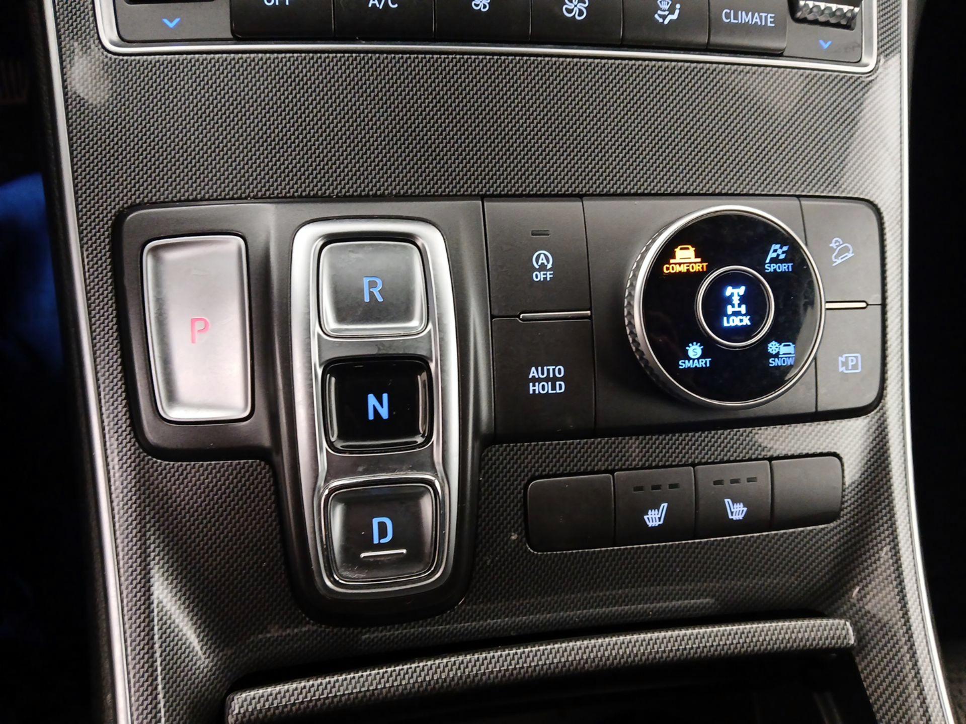 Thumbnail: 2022 Hyundai Santa Fe - 16