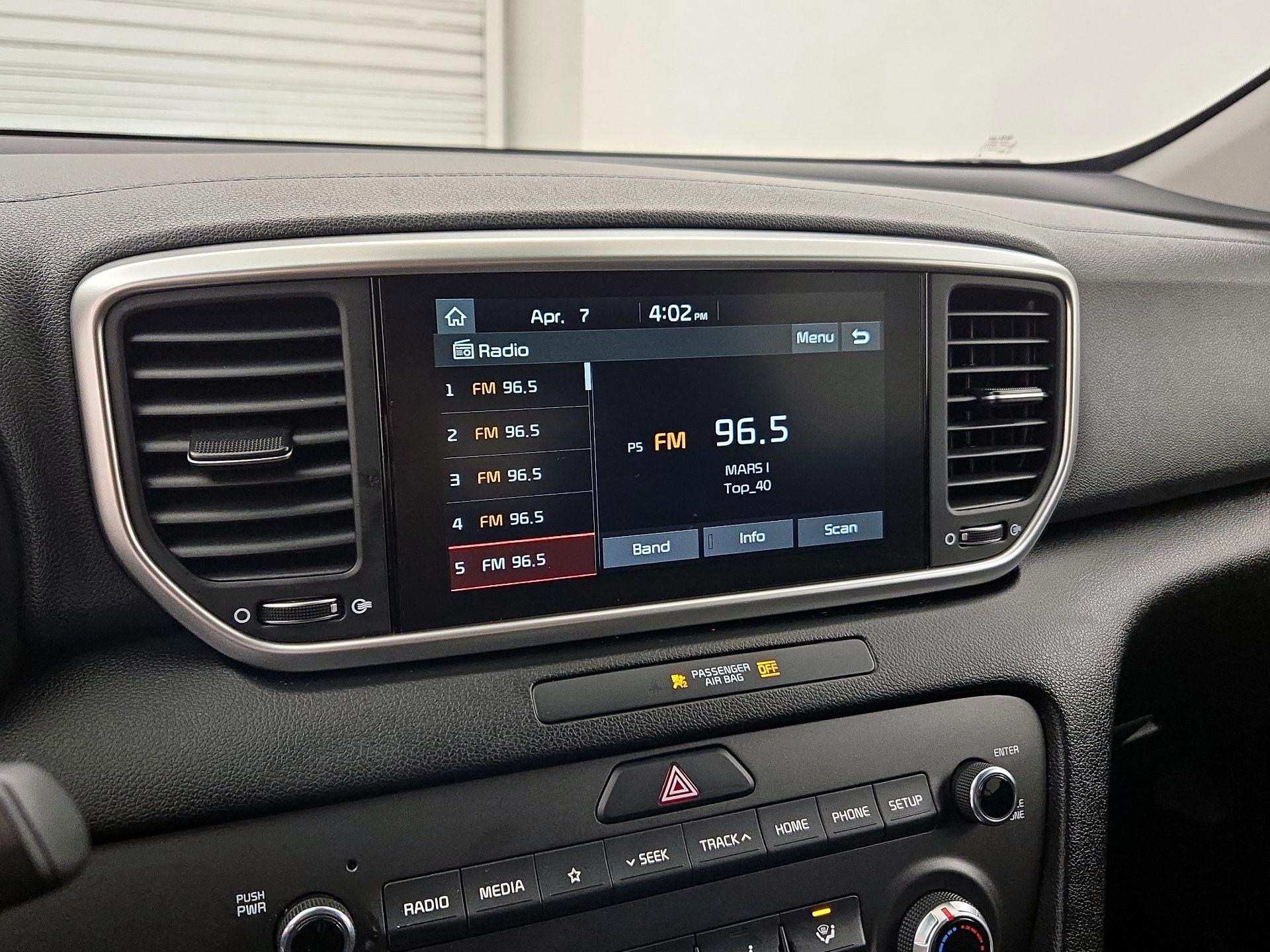 Thumbnail: 2022 Kia Sportage - 15